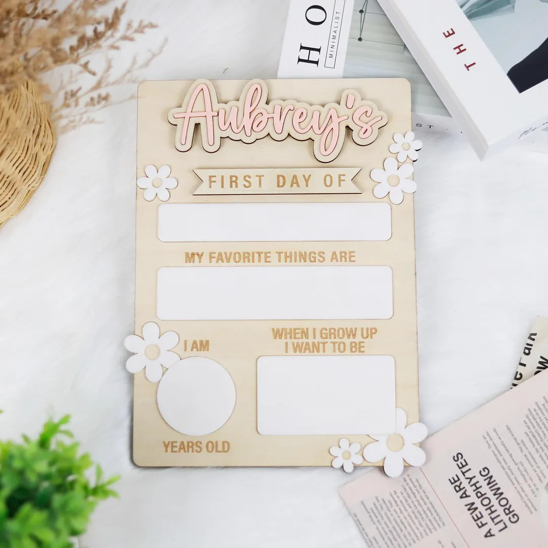 Personalized Daisy Acrylic First Day of School Sign, Custom Back to School Board, Floral Theme Sc... | Etsy (US)