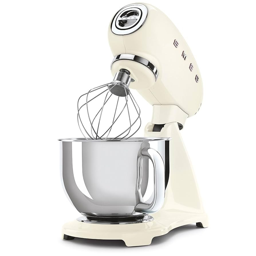 Smeg 50's Retro Stand Mixer (Cream) | Amazon (US)