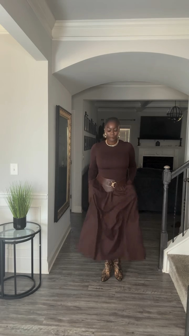 Brown on brown with a statement boot doing all the talking.
I love easy fashion that still feels pulled together this whole look is @fashionnova haul  but it’s giving rich auntie ,maybe ???lol.

📌 Save this for your next “I want to look good but not try hard” day.
#StyleConfidenceSeries #OOTD #EffortlessStyle #MonochromeLook #StyleConfidenceSaturday