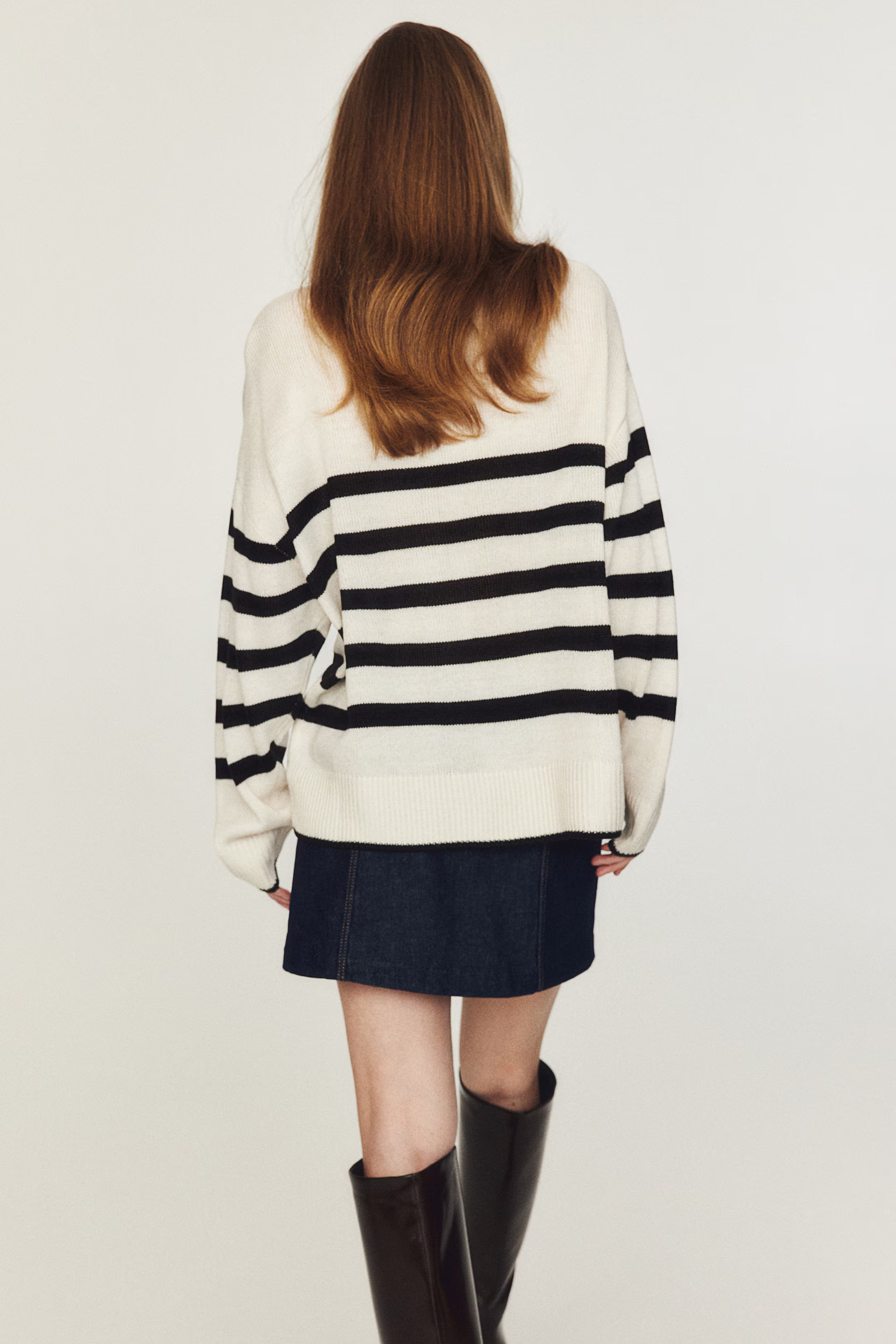 Sweater - Round Neck - Extra-long sleeve - Light beige/striped - Ladies | H&M US | H&M (US + CA)