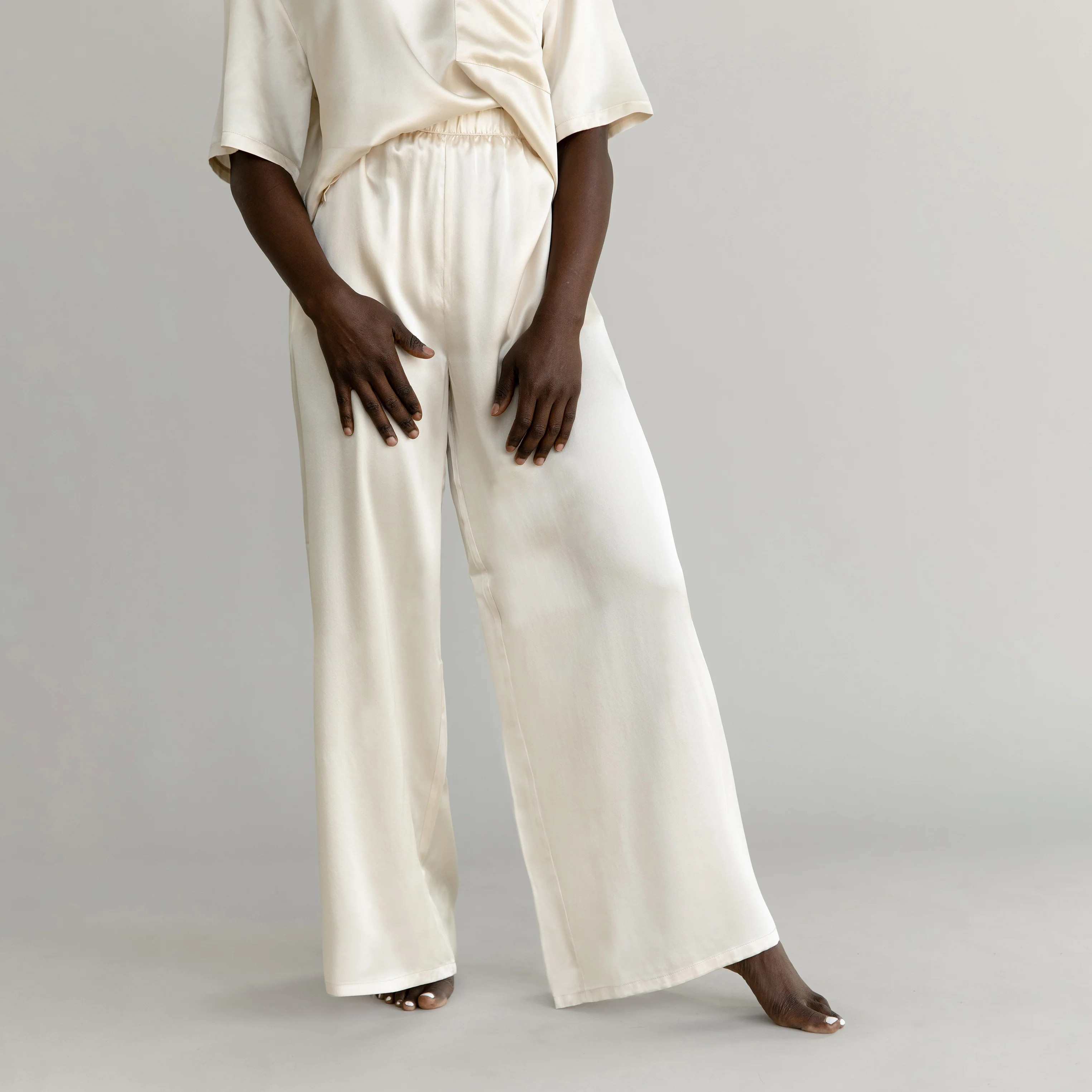 Women's Serenity Silk Wide Leg Pants in Champagne (Size: Small) - Cozy Earth | Cozy Earth