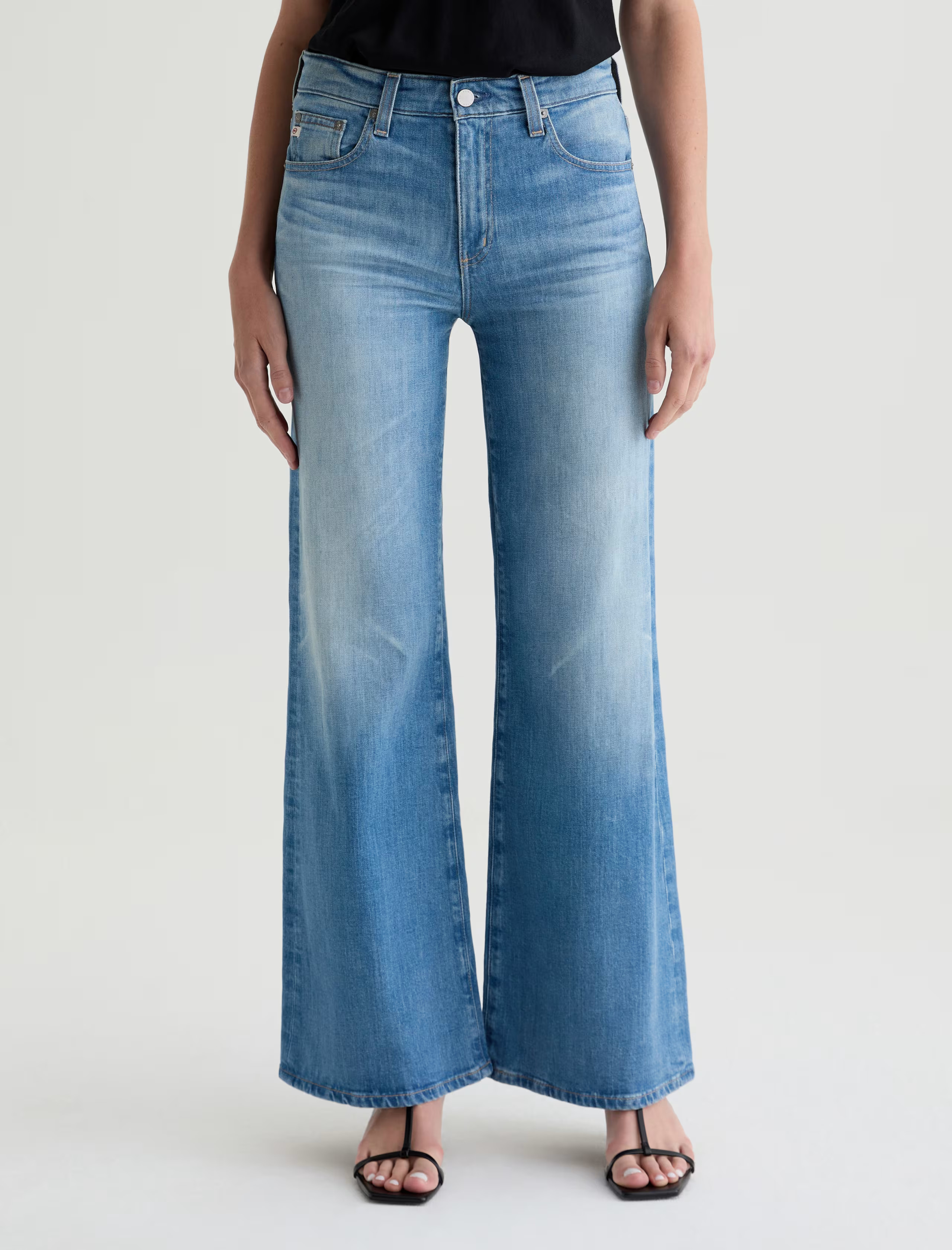 Saige Wide Leg | AG Jeans