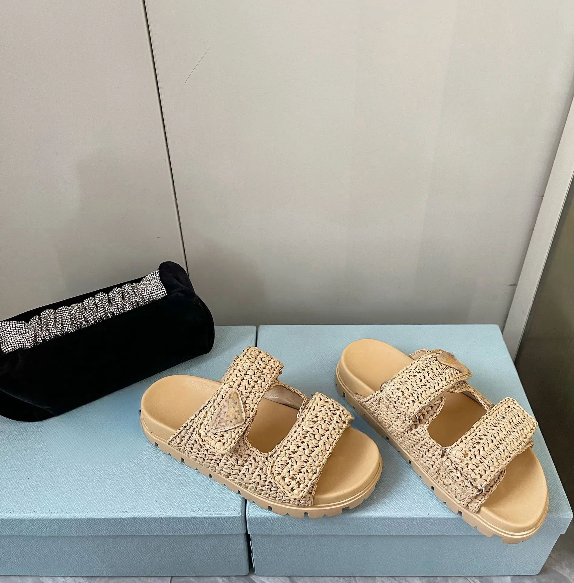 raffia slipper fashion beach sandal luxury design summer shoes | DHGate