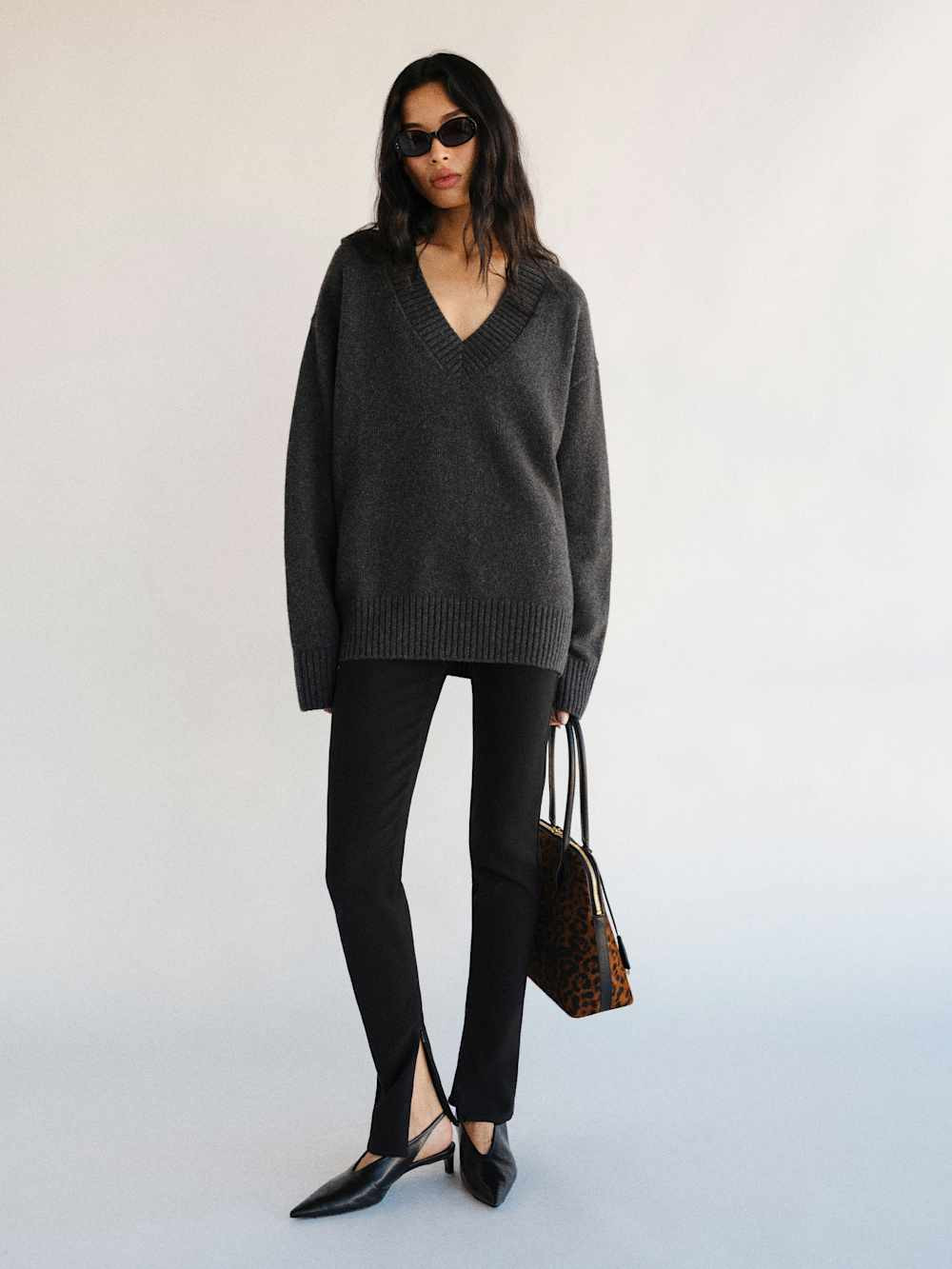 Jadey Cashmere Oversized V-neck Sweater | Reformation (Global)