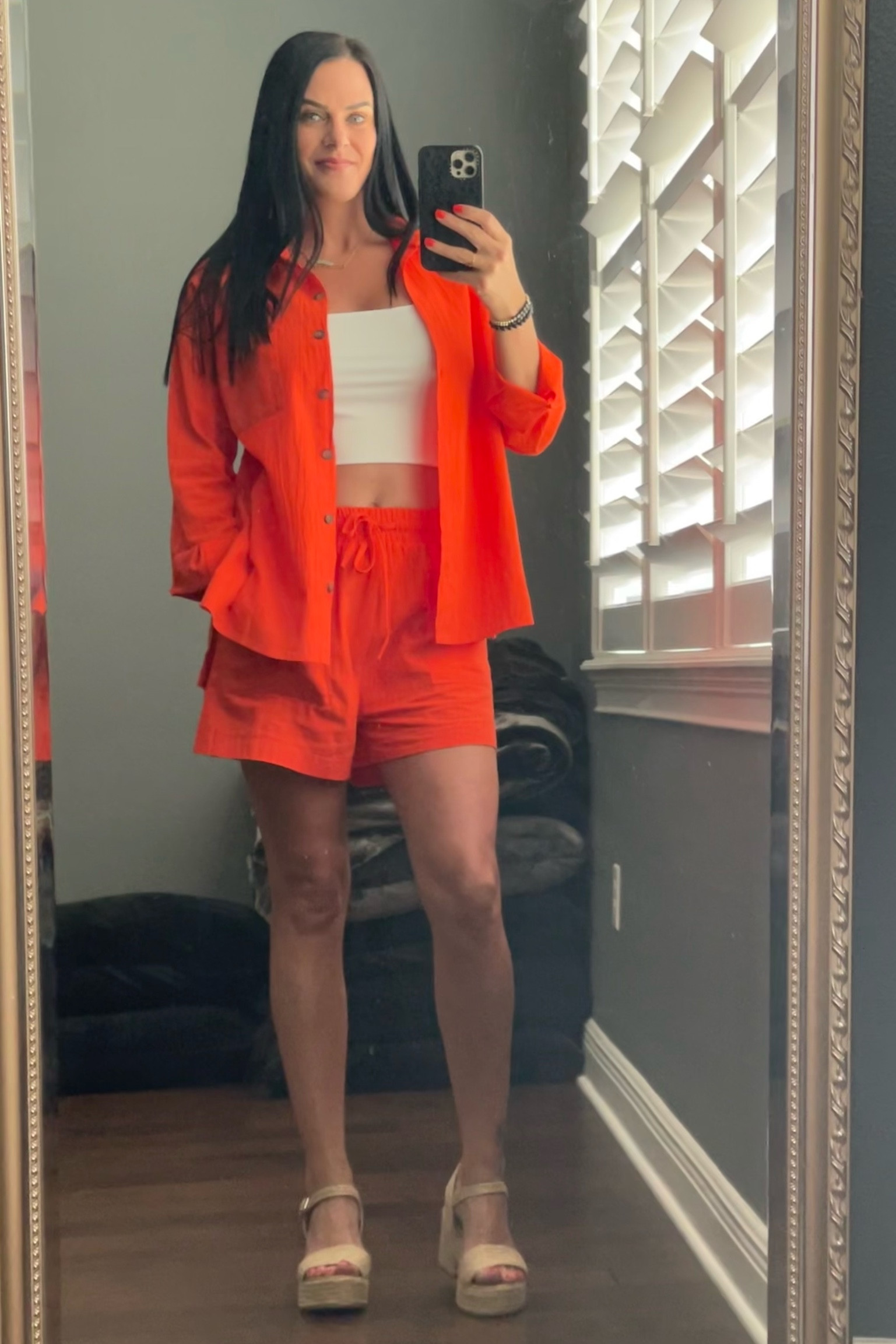 Cute linen vacation looks! This two piece set is great quality and super comfy! 


#LTKunder100 #LTKstyletip #LTKSeasonal