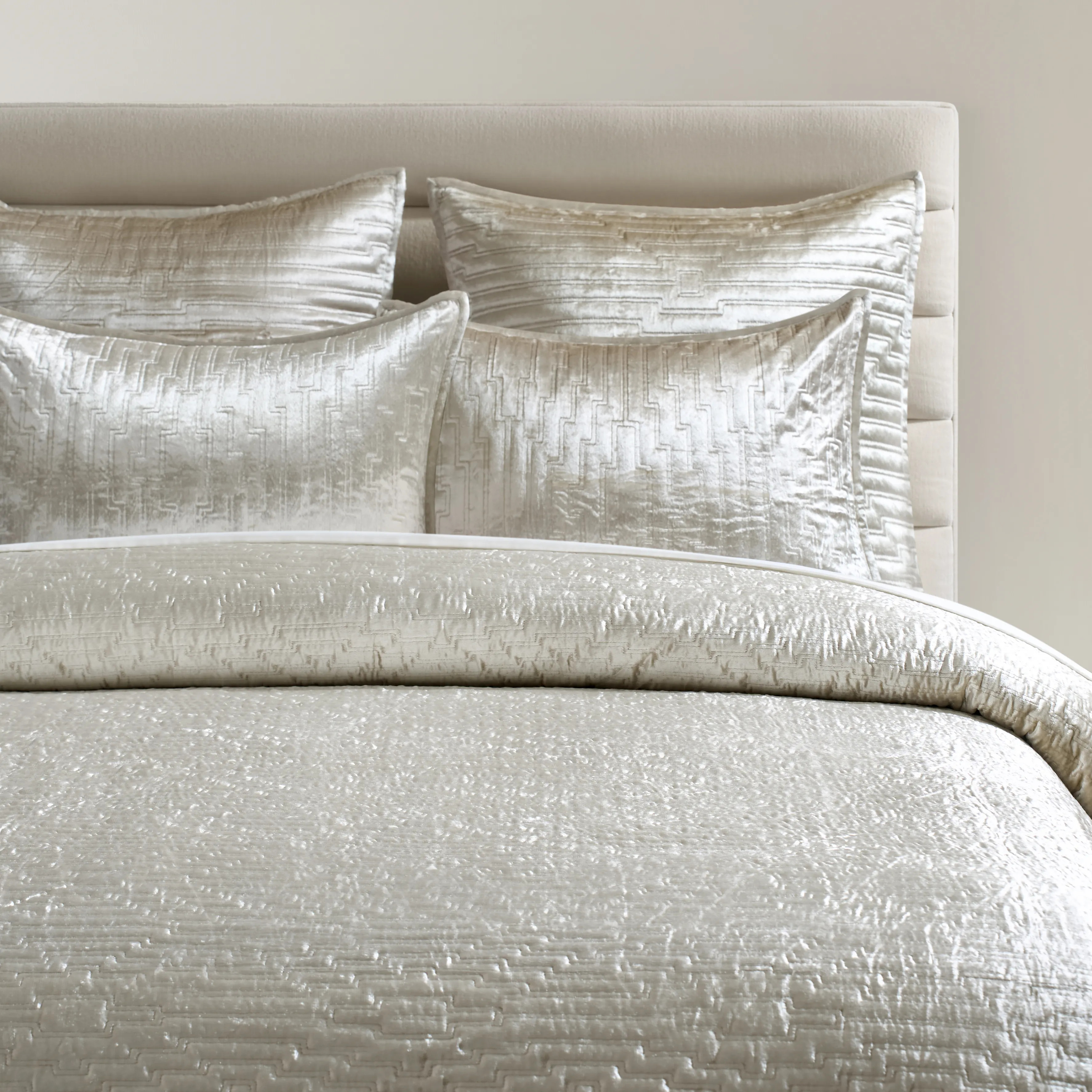 Glam Velvet Bedding - Grey | Z Gallerie