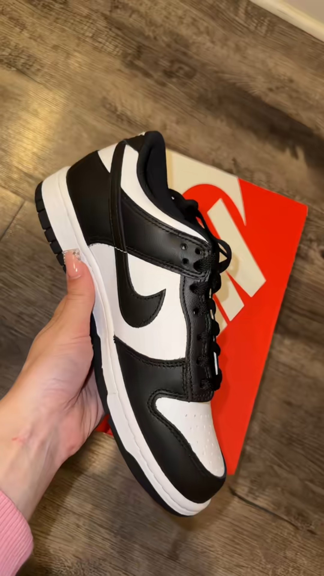 Black & White Panda Dunks 

#LTKShoeCrush #LTKFindsUnder100 #LTKGiftGuide
