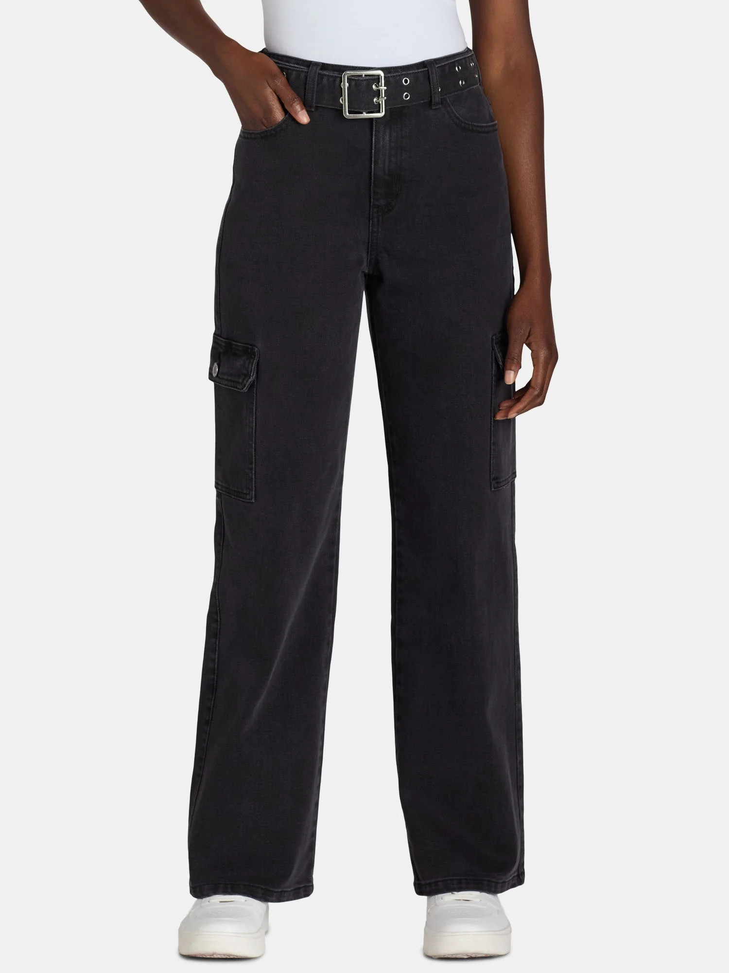 No Boundaries Straight Leg Cargo Jeans with Grommet Belt, 31” Inseam, Women’s | Walmart (US)