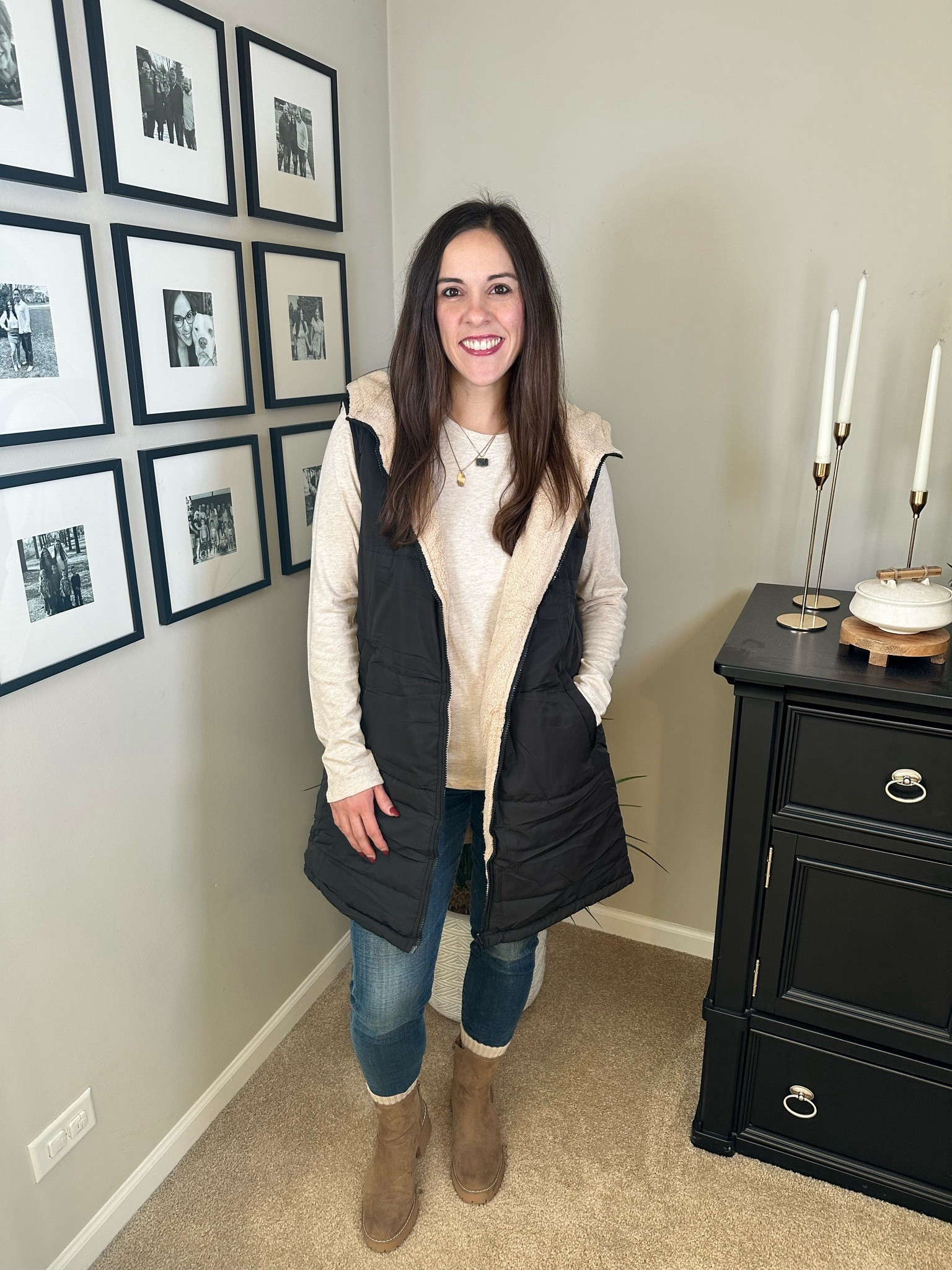 Long puffer vest, Vest jacket, Black puffer vest, Chelsea boots, Ankle boot, Winter outfit, Style over 30, Mom outfit



#LTKSeasonal #LTKstyletip