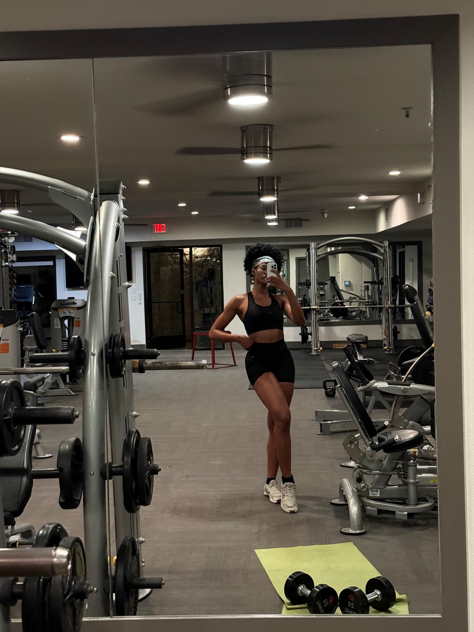 Sis it’s gym time!!! And of course Amazon got me with the wear 😍😍 #workoutclothes 

#LTKActive #LTKFindsUnder50