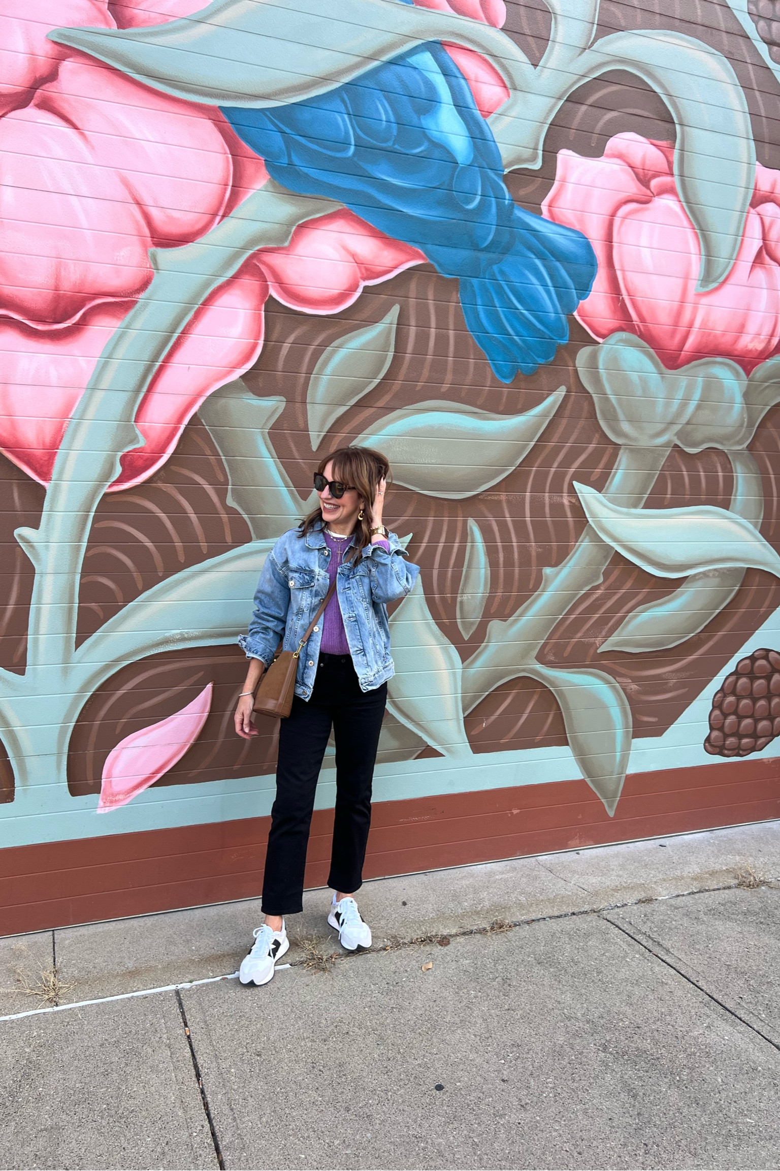 My outfit for touring Cincinnati!!

New Balance, Levi’s straight jeans, black jeans, denim jacket, Amazon bag, brown cross body bag 

#LTKOver40 #LTKItBag #LTKStyleTip