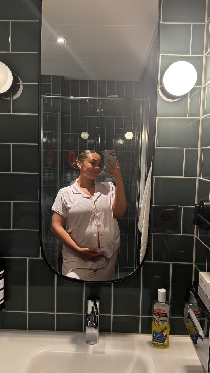 Babymoon story time while I do my skin care! Some of my favorite beauty products are on sale for Black Friday!

So glad we made it! Thank you to the Delta gate agents 🫶🏽

#LTKBeauty #LTKCyberWeek #LTKSaleAlert