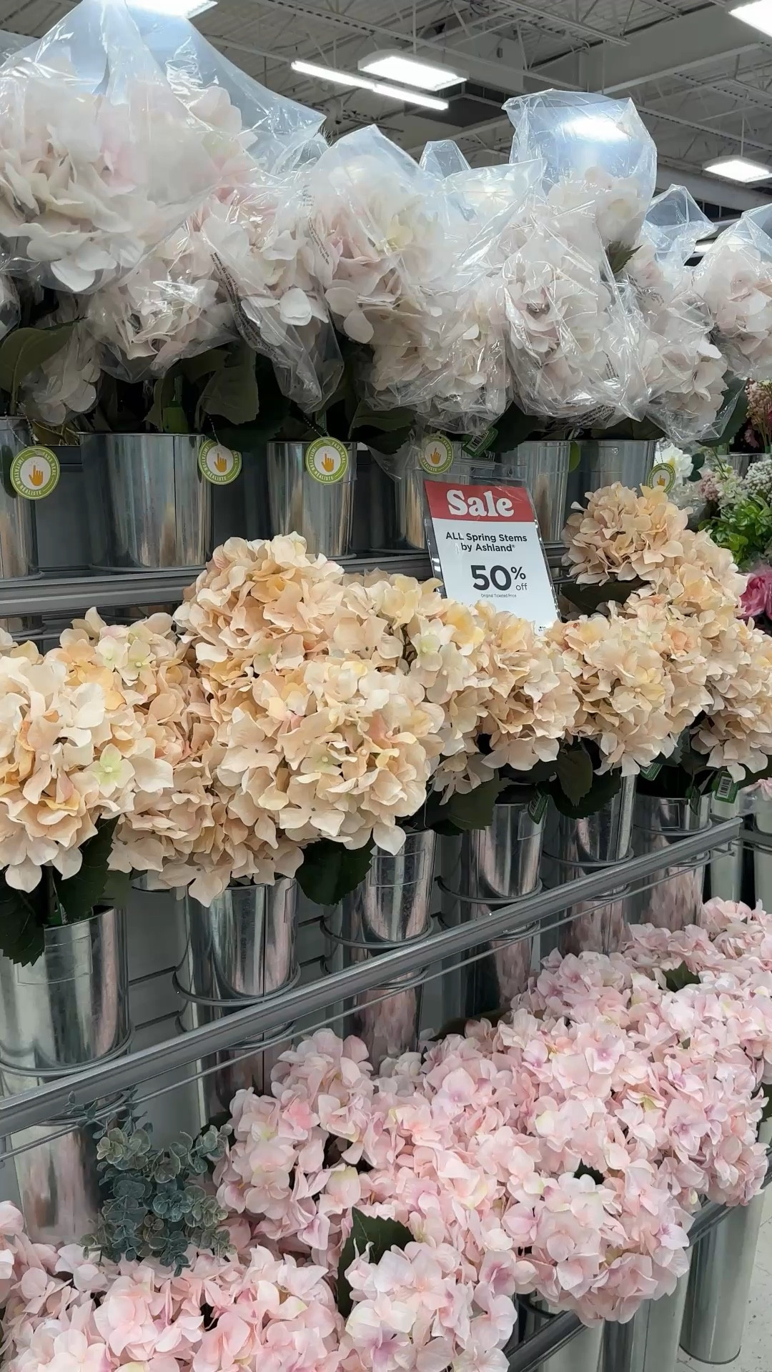 I’m personally a fresh flower girlie, but these faux hydrangea stems have me in chokehold 😍🪻& less than $5 a stems?!?! Yes pls! 

#LTKmomlife #LTKHome #LTKSpringSale