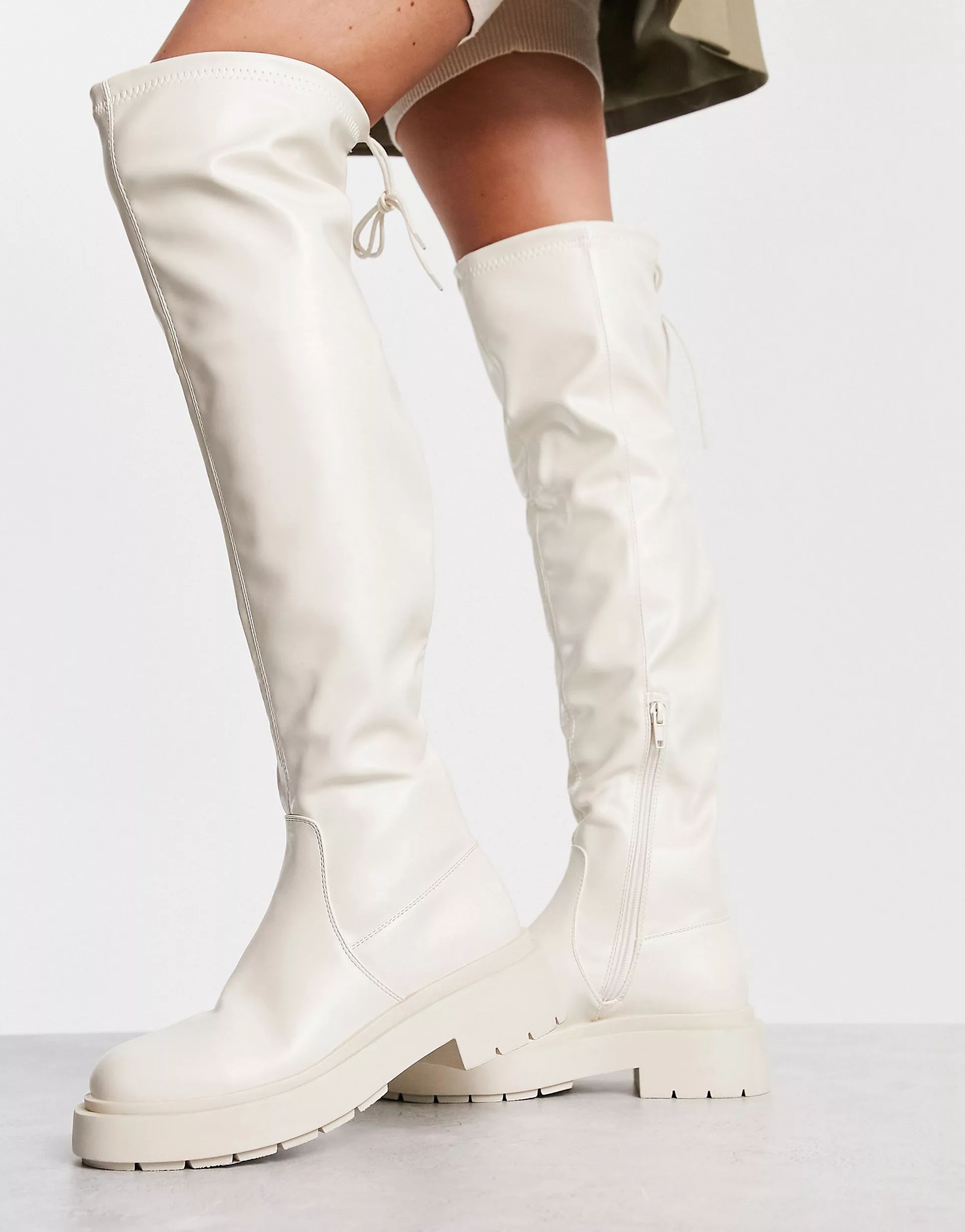 New Look - Platte over-de-knie-laarzen met dikke zool en stretch in wit | ASOS (Global)