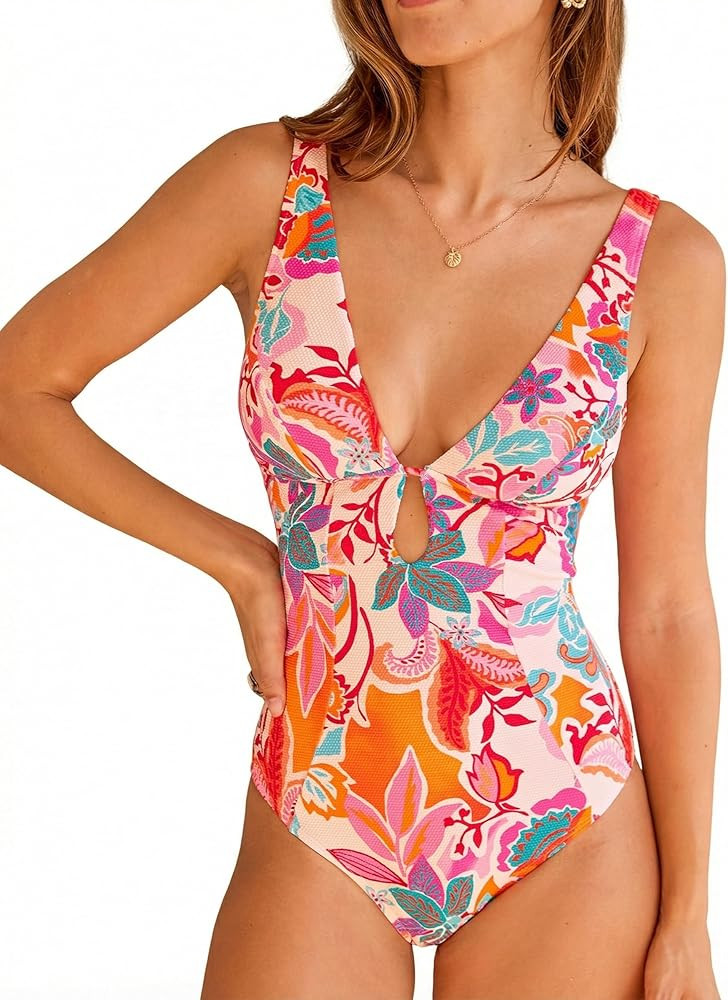 CUPSHE Women's One Piece Swimsuit Deep V Neck Keyhole Cutout O Ring Textured Bathing Suit | Amazon (US)