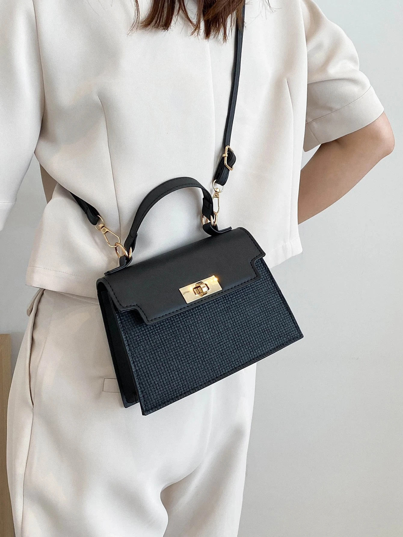 Mini Twist Lock Square Bag | SHEIN