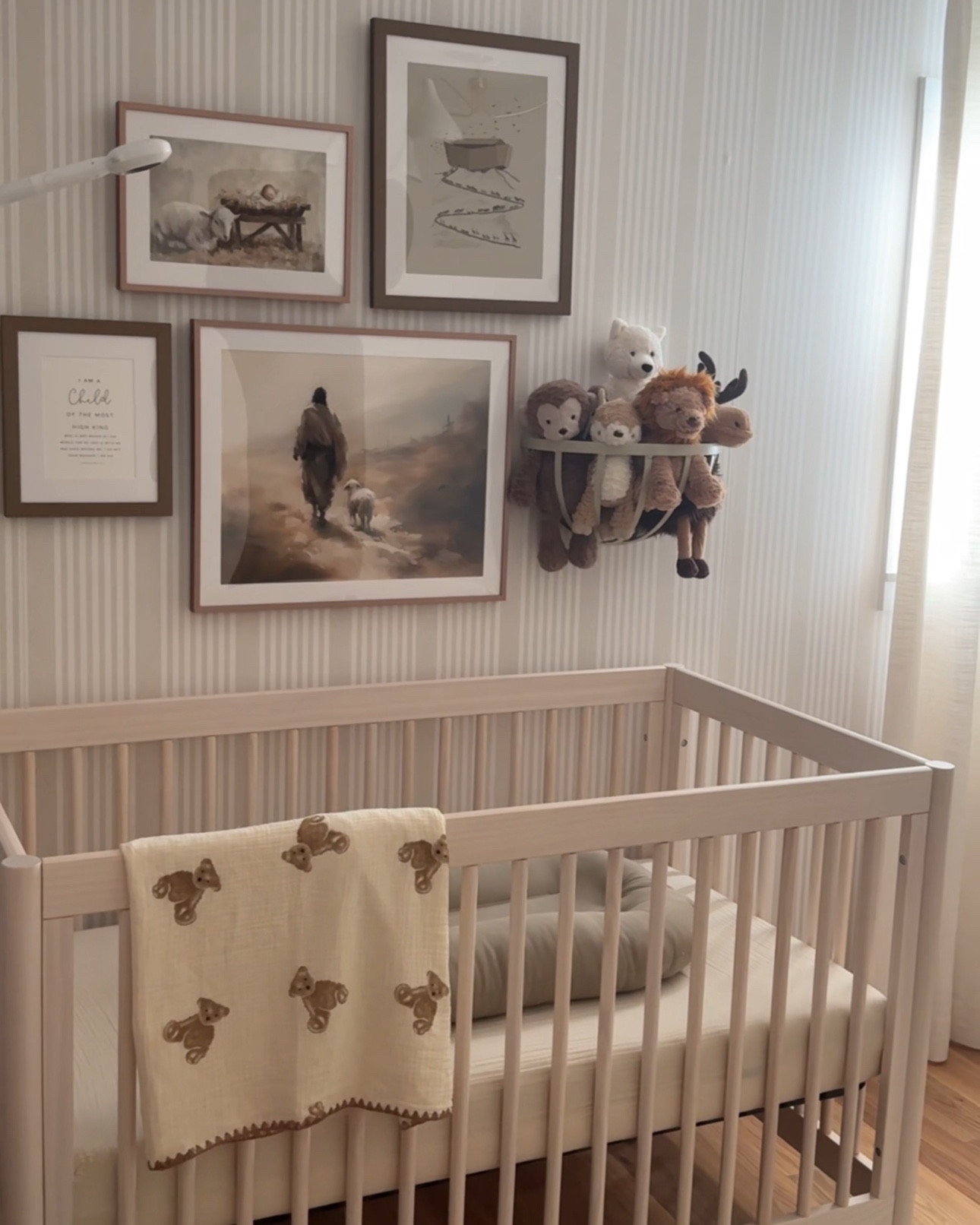 Gender neutral nursery decor, nursery inspiration, baby’s room decor ideas, crib, home decor, cute nursery Inspo, glider #nursery

#LTKHome #LTKSaleAlert #LTKBaby