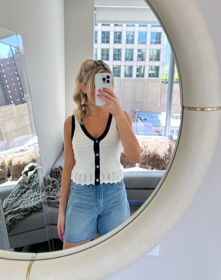 Summer outfit

Abercrombie top, Madewell denim shorts, warm weather, travel outfit, vacation outfit, travel outfit, beach day, Fourth of July outfit, weekend outdoor barbecue 

#LTKTravel #LTKFindsUnder100 #LTKU