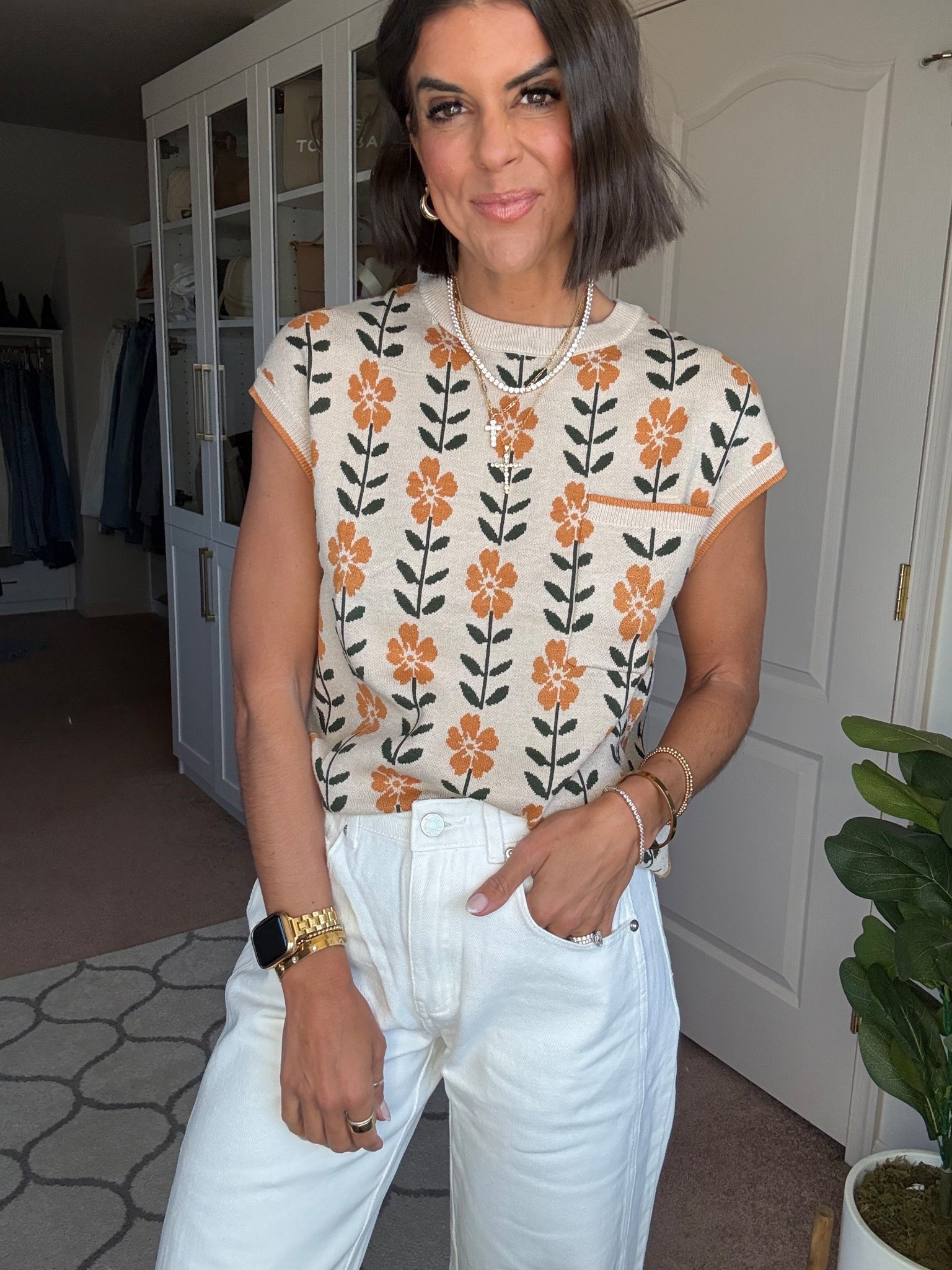 Size small in sweater, size 2 in jeans

#LTKdayinmylife #LTKSeasonal #LTKootd