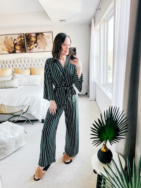 Gift idea for anyone that loves to be cozy! This pajama set is so chic 

#LTKstyletip #LTKover40