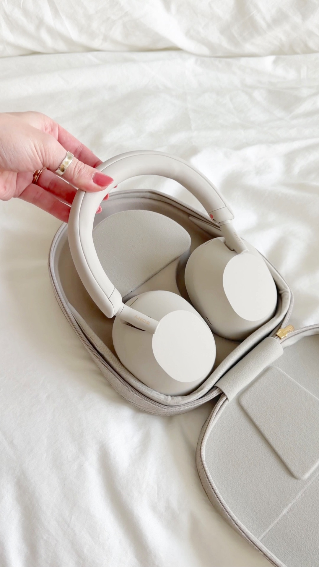 Amazon Prime Day Tech Find: 50% off Sony XM5 Headphones @sonyelectronics #sponsoredbysony #sonyheadphones