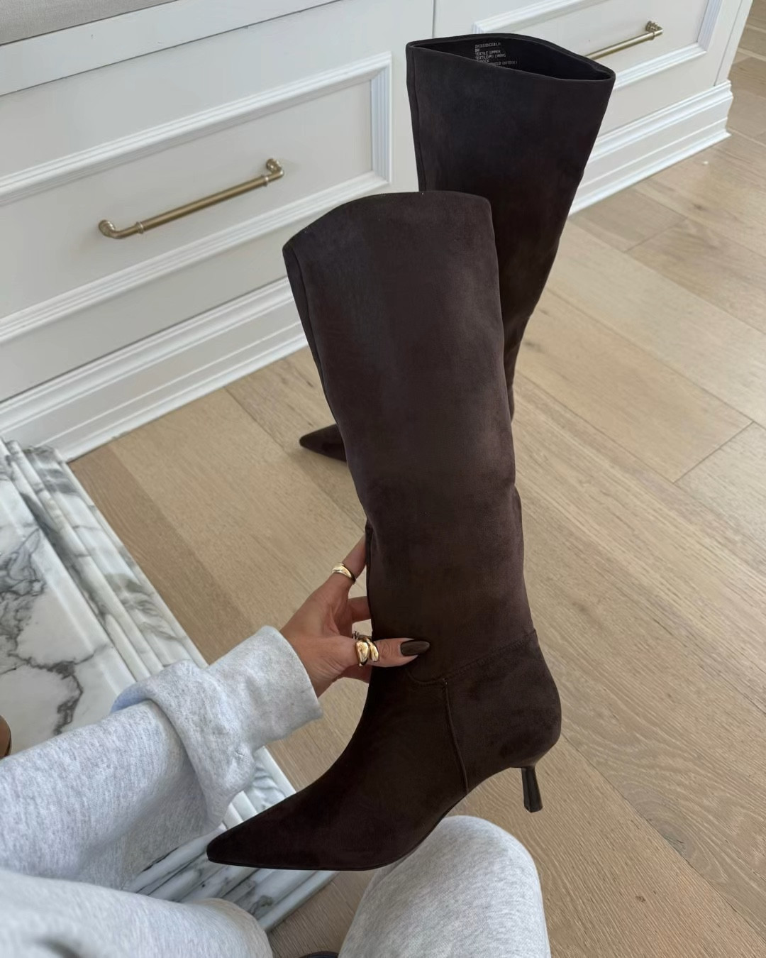 My brown suede boots are on major sale! Under $60 🤎

Fall boots, fall outfits, brown boots, suede boots, Walmart find, knee high boots, Christine Andrew 

@walmart #WalmartPartner #walmartdeals

#LTKStyleTip #LTKVideo #LTKShoeCrush