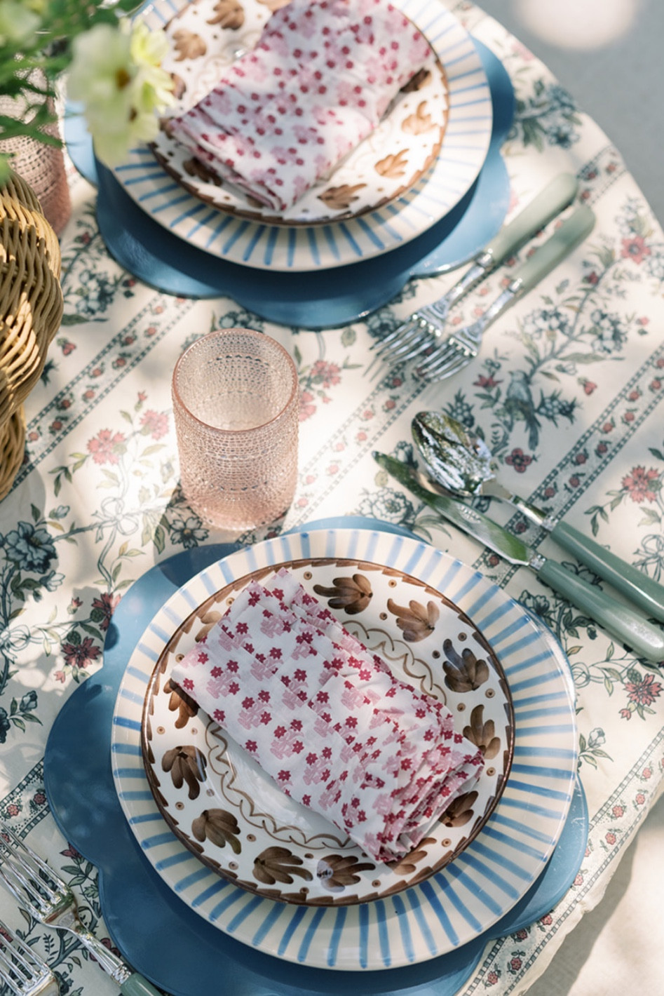 Fall outdoor tabletop 

#LTKhome #LTKstyletip #LTKSeasonal