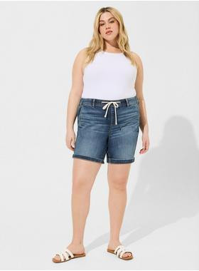8" Weekend Bermuda Super Soft Mid-Rise Short | Torrid (US & Canada)
