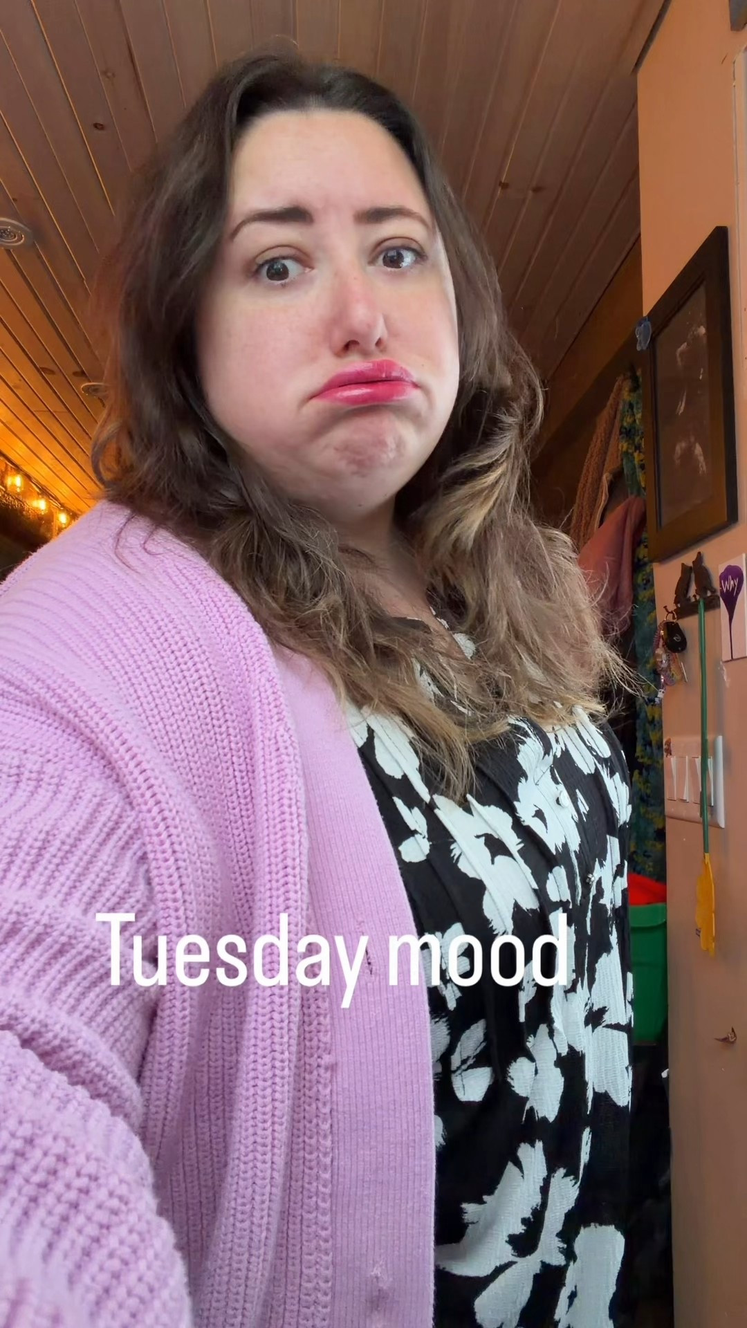 Happy Tuesday! Hope you have a good one as well slug through this week… it’s not Wednesday yet? 😩 but we got this! So here’s the fit:

Shirt: @gianttigerstore (use code SAMHAMTHEBIRD to save online!)
Cardigan: @hm 
Leggings: @oldnavy 

Tell me, what’s your Tuesday look like? Is it cold where you are or hot?

#lifestyle #ootd #plussize #baddie #tatted #plussizefashion 

Plus size fashion outfitrepeater self love big girls lifestyle Toronto 

#LTKcanada #LTKplussize #LTKwinter