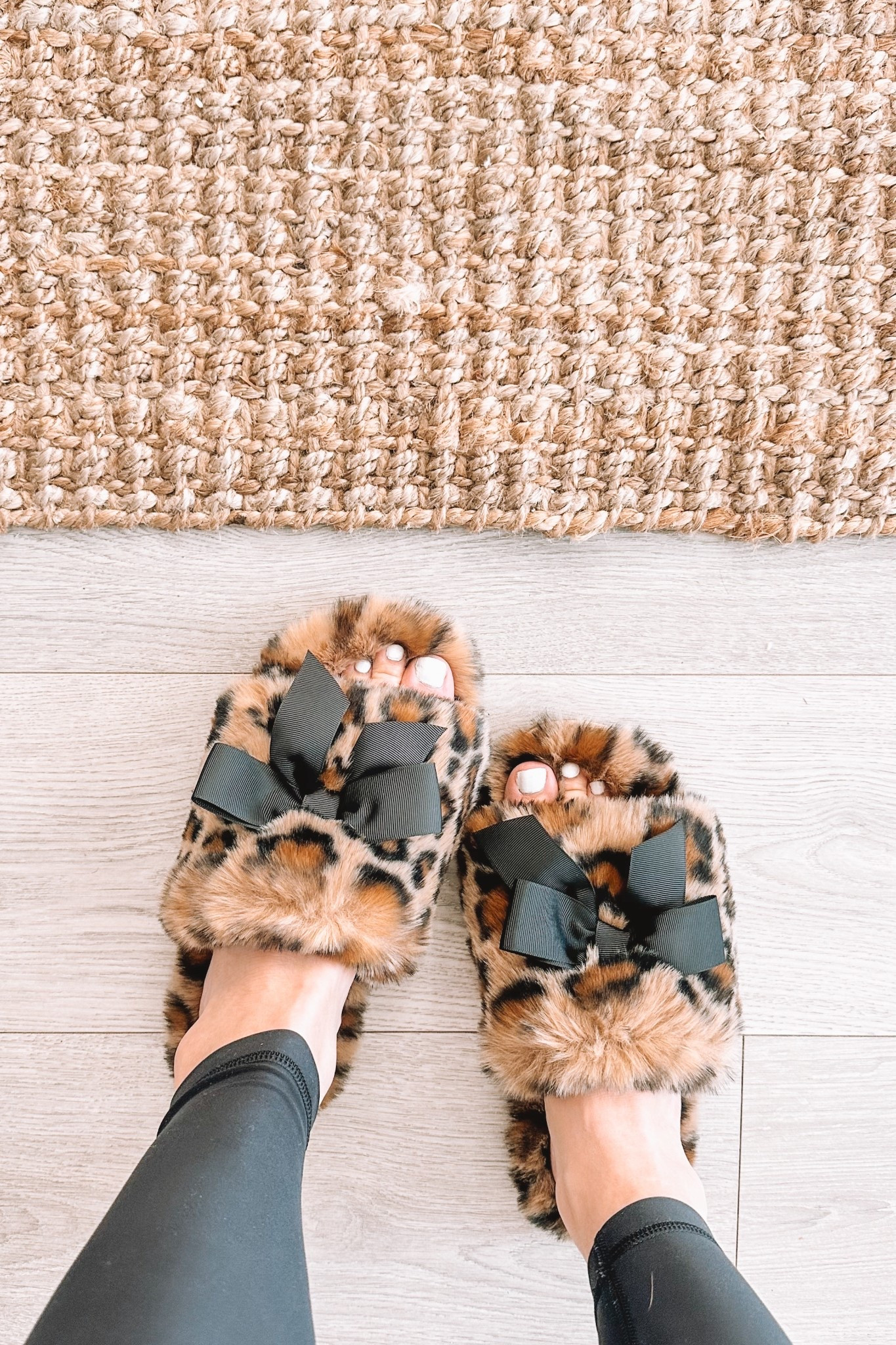 
These cozy leopard bow slippers are everything — soft, fuzzy, and come in other colors too. Perfect for gifting or just living your comfiest life at home 🤎✨

#LTKHoliday #LTKGiftGuide #LTKselfcare