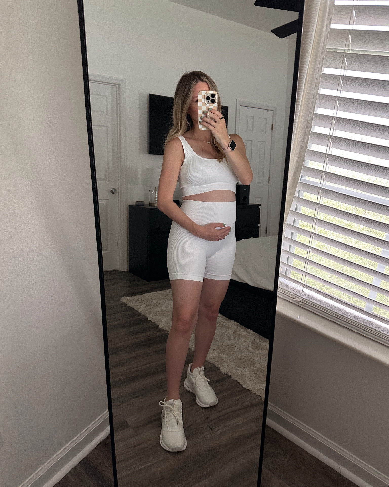 Amazon workout outfit that fit a growing bump - size S / on cloud white cloudnova sneakers

#LTKActive #LTKBump #LTKFindsUnder50