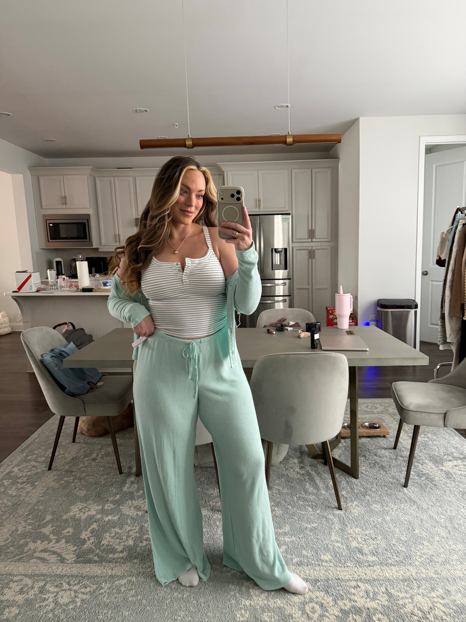 Target loungewear

Top medium,
Tank medium
Pants large


#LTKmomlife #LTKdayinmylife #LTKMidsize