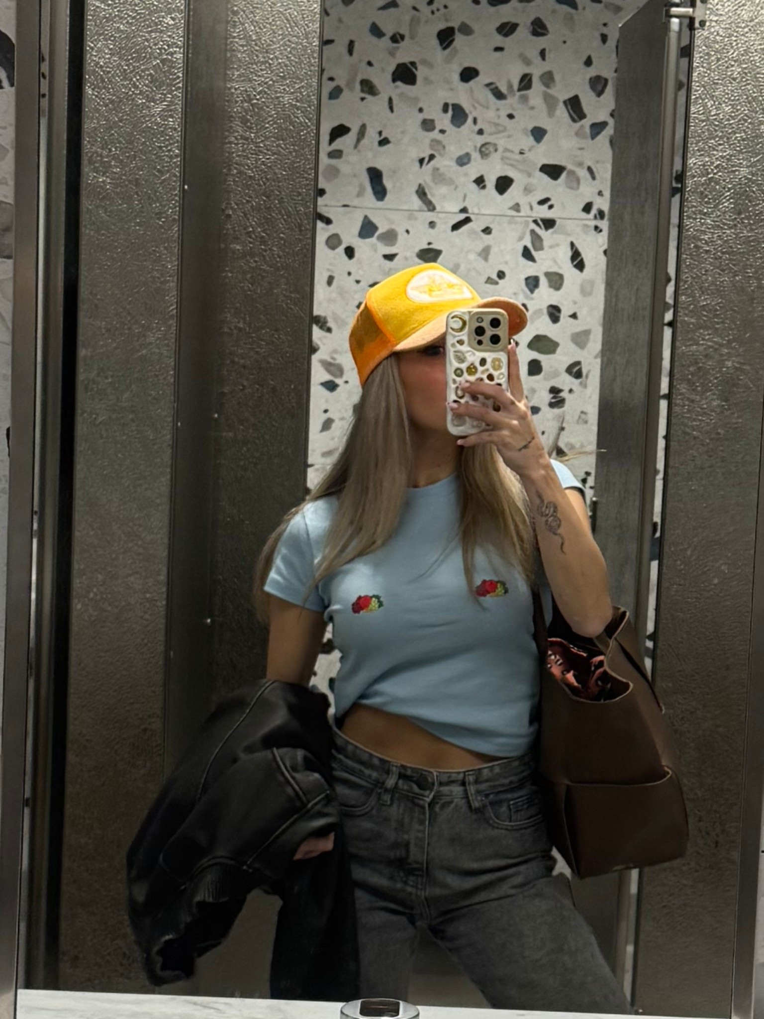 obsessed w this collab tee on a travel day 

#LTKPetite #LTKdayinmylife #LTKSeasonal