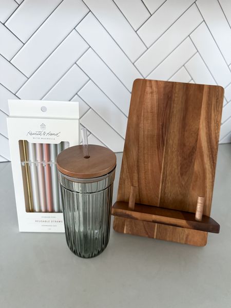 New at Target for spring  

Hearth and Hand - Ribbed Glass - Cookbook Holder - Reusable Straws 

#target #spring #home #aesthetic 

#LTKhome #LTKfamily