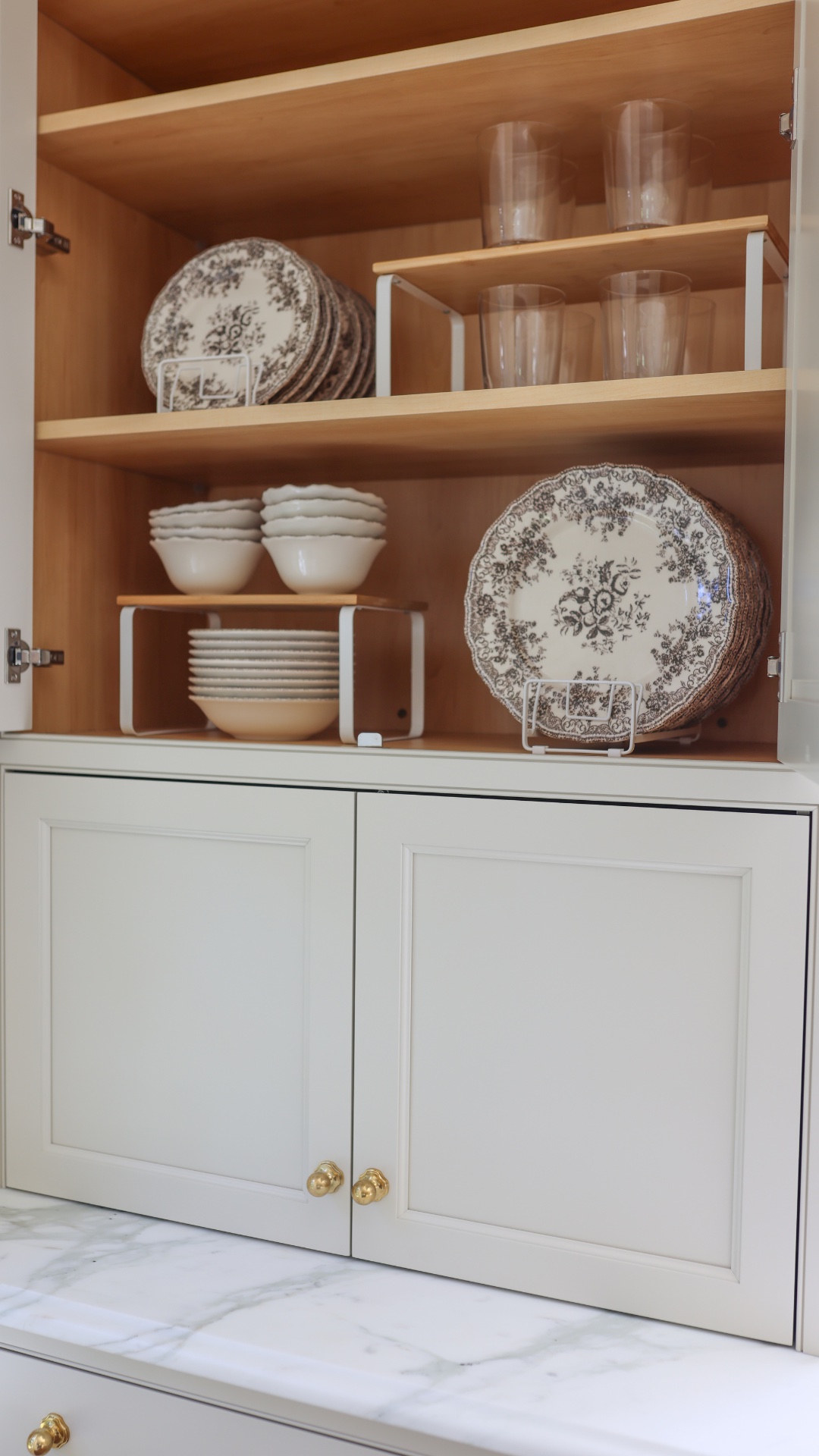 Setting up our kitchen: part three! 

Kitchen organization, kitchen organizer, dish organizer, Amazon finds, Amazon favorites, Amazon home

#LTKHome