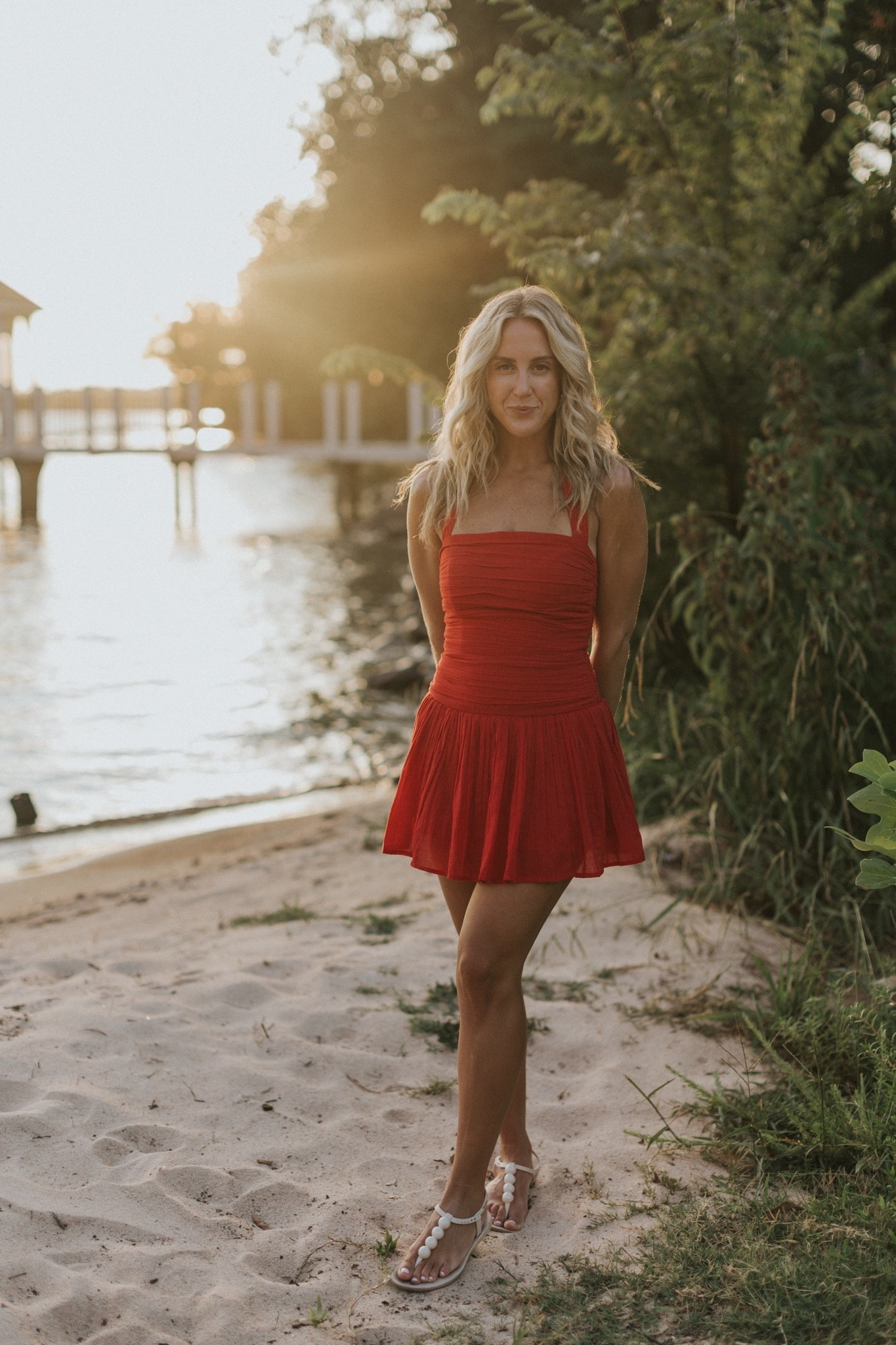 In love with this dress! Wearing xxs petite.
