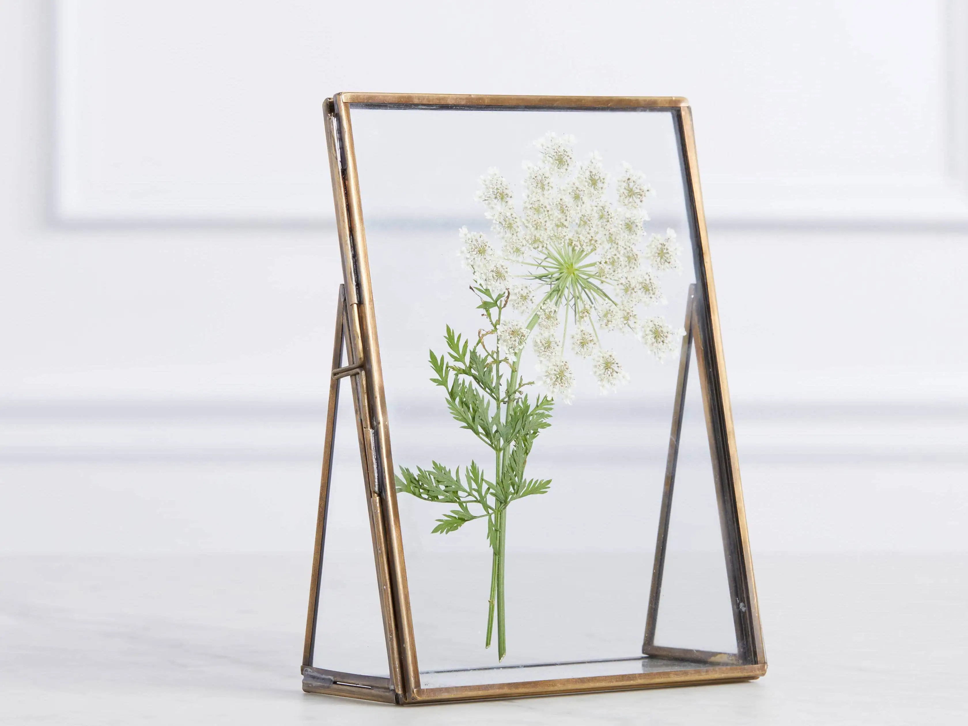 Jules Frame | Arhaus