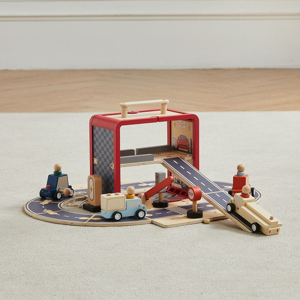 Wonder & Wise Take With Me Garage | West Elm (US)