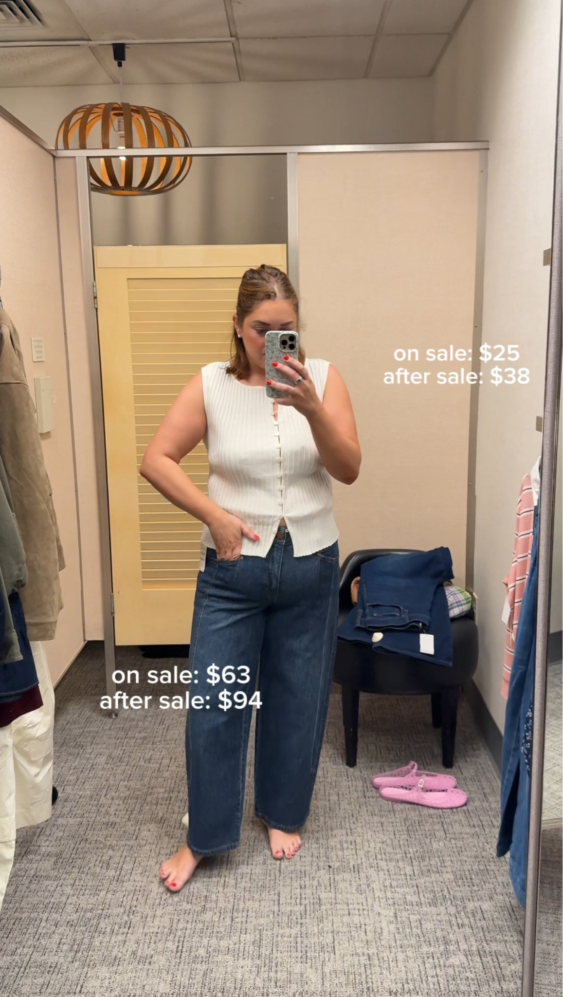 Barrel jeans outfit on sale wearing 14 in jeans and large in free people tank. Nordstrom anniversary sale

#LTKSaleAlert