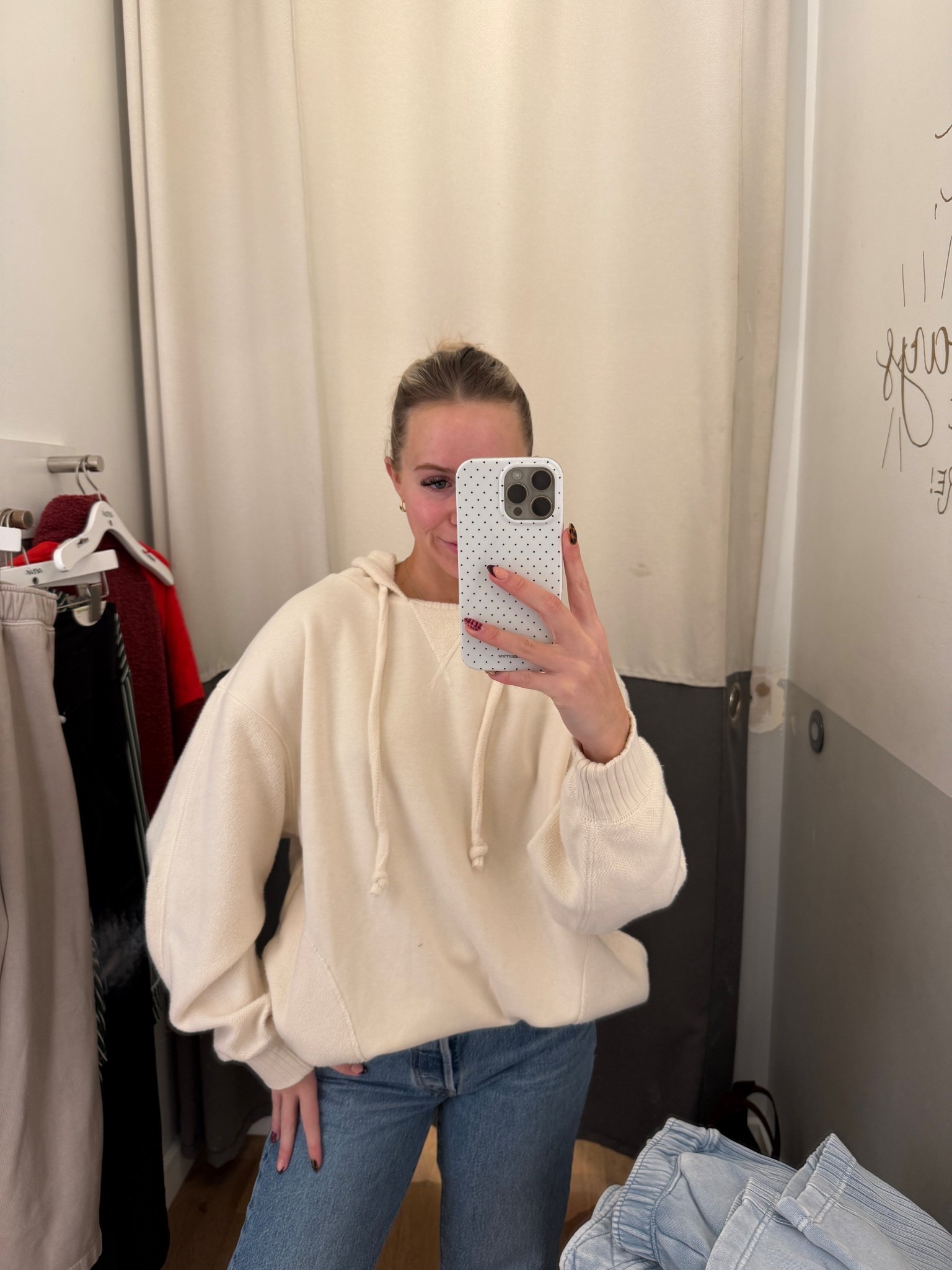 Perfect cozy layering hoodie!! 
Size small 


#LTKGiftGuide #LTKFindsUnder50 #LTKSaleAlert