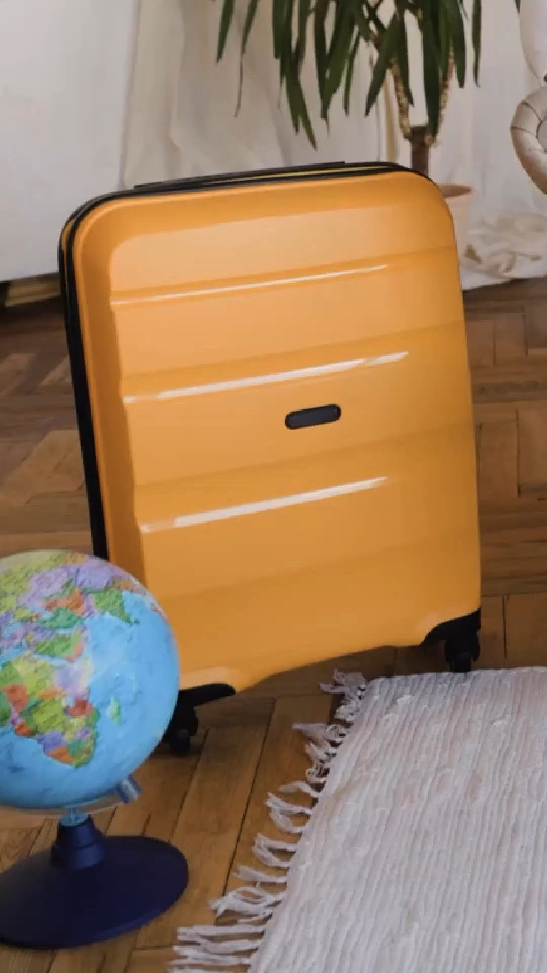 Some great items I took on my Disney cruise! 

#LTKtravel #LTKitbag #LTKcurves