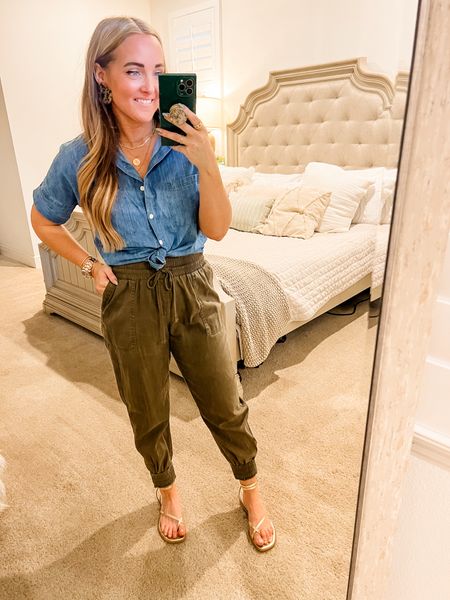 Casual Attire | Casual Work Wear | Joggers | Chambray | Gold Sandals | Gold Jewelry | Amazon Fashion | Target Finds 

#LTKshoecrush #LTKworkwear #LTKfindsunder50