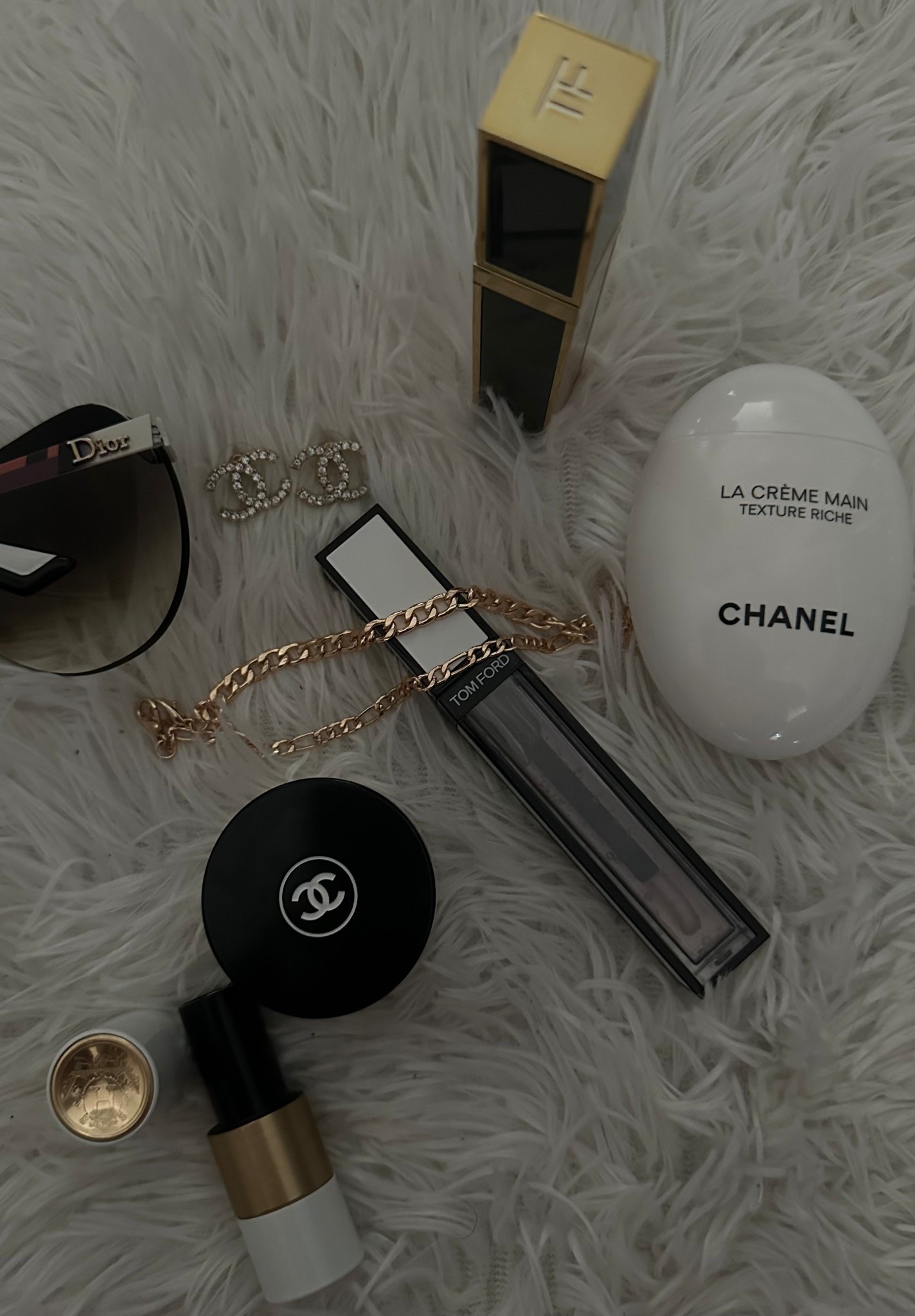✨ The little luxuries that elevate every day ✨
My beauty must-haves and statement accessories because elegance is in the details. 💋
Shop my favorites from Chanel, Dior, Tom Ford, and more below. 🖤
#LTKbeauty #LTKluxury #ChanelBeauty #TomFordBeauty #DiorStyle #LTKFinds #LuxuryAesthetic

#LTKHoliday #LTKBeauty #LTKGiftGuide