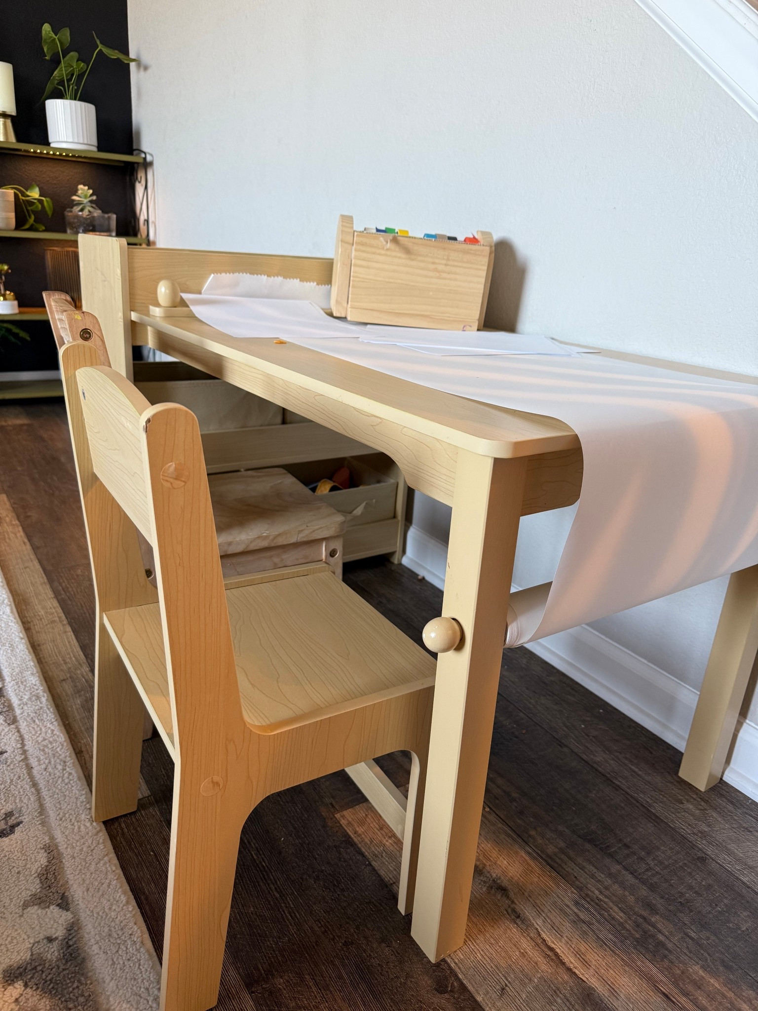 Kids Art Table and Chair Set, Kids Craft Table with Storage, Toddler Activity Play Table with 2 Chairs, Wood Art Craft Play Desk with Paper Roll for Writing, Drawing, Learning and Reading

#LTKFamily #LTKKids #LTKHome