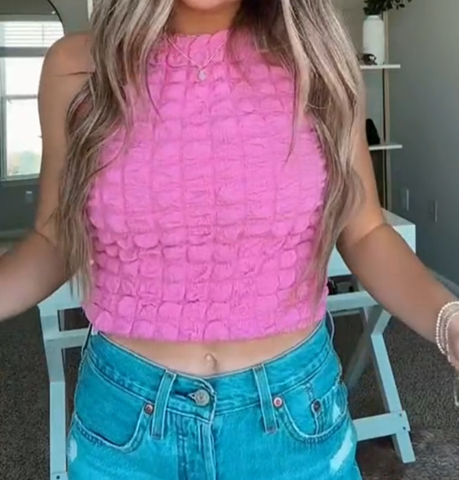 Loving this bubble top from Amazon! 

#LTKSeasonal #LTKunder50 #LTKU