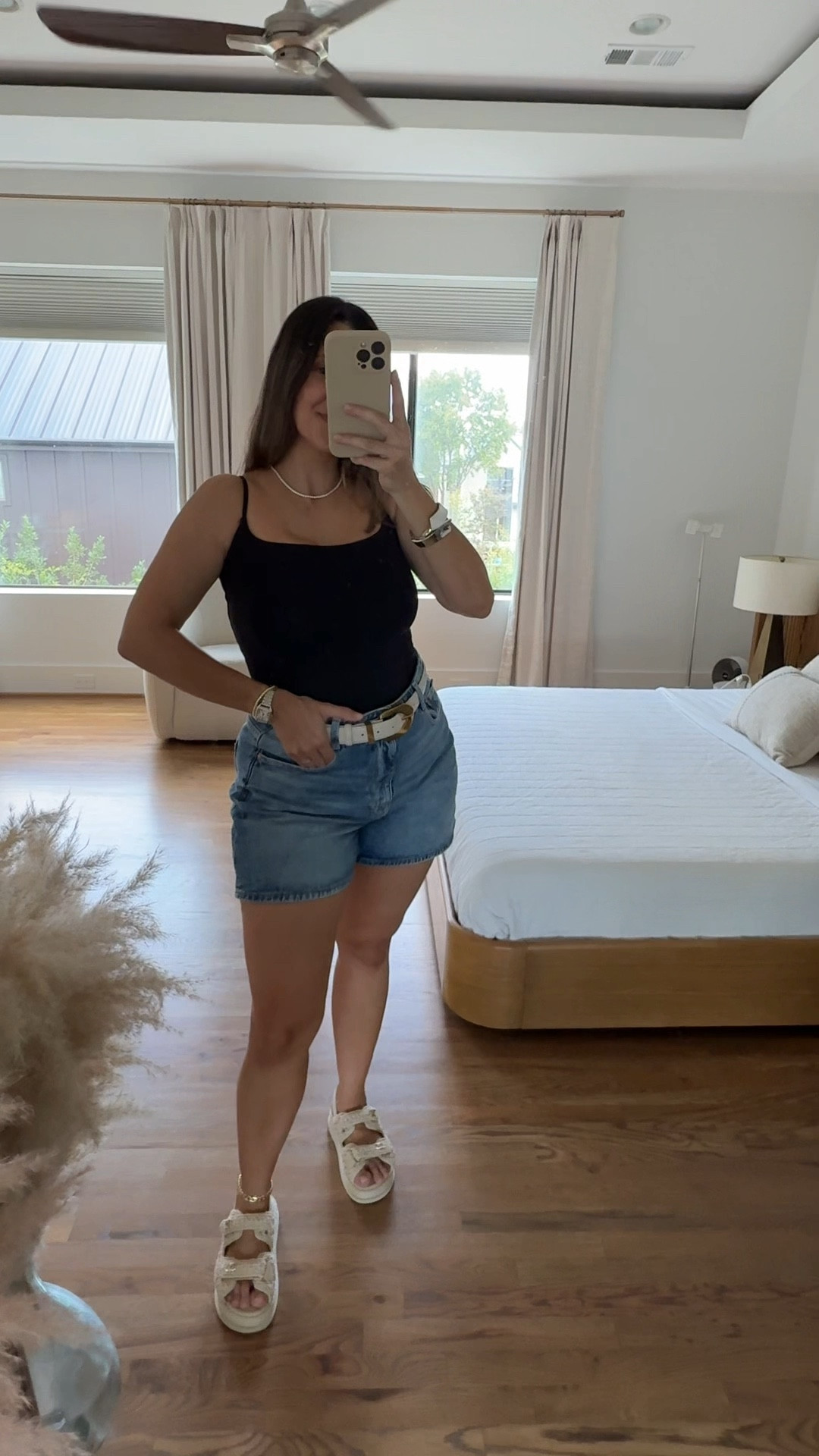 The only tops you will want to add to cart this summer 🛒🛍️☀️

I’m wearing size medium in all of them. The spaghetti strap tops are double lined and the quality of the ribbed ones is a 10/10! They all come in so many colors to choose from!

#LTKU #LTKFindsUnder50 #LTKSeasonal