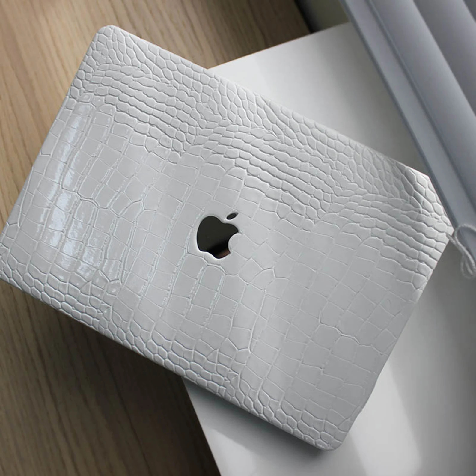 White Crocodile Macbook Case Abstract Laptop Case Unique | Etsy | Etsy (US)