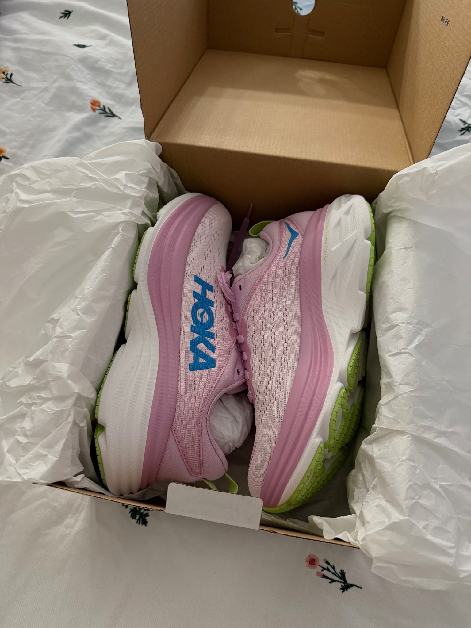 new running shoes 👟💞🩵

#LTKActive #LTKShoeCrush #LTKStyleTip