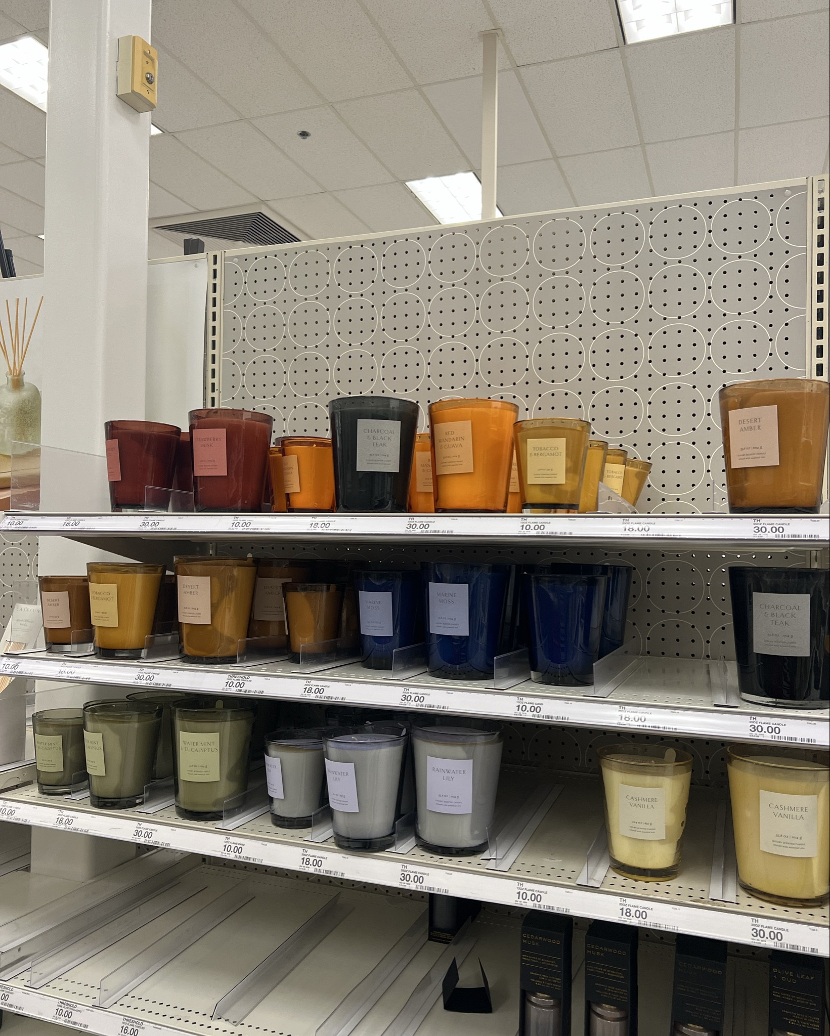My fav candles, I’ve had almost all of them my favorite is the blue one 🫐🪼🩵 

#LTKfindsunder100 #LTKGiftGuide #LTKfamily