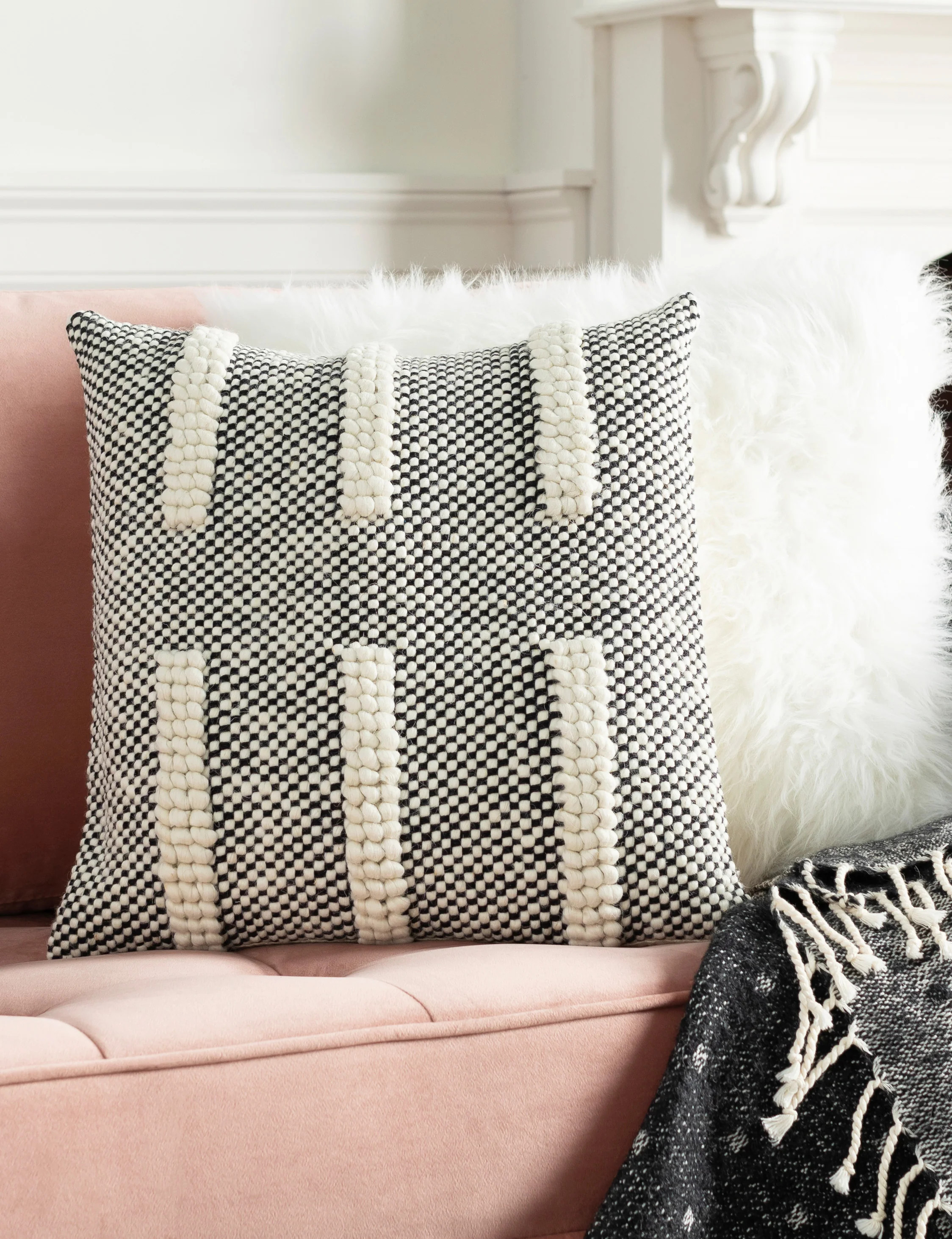 Pitney Pillow | Lulu and Georgia 